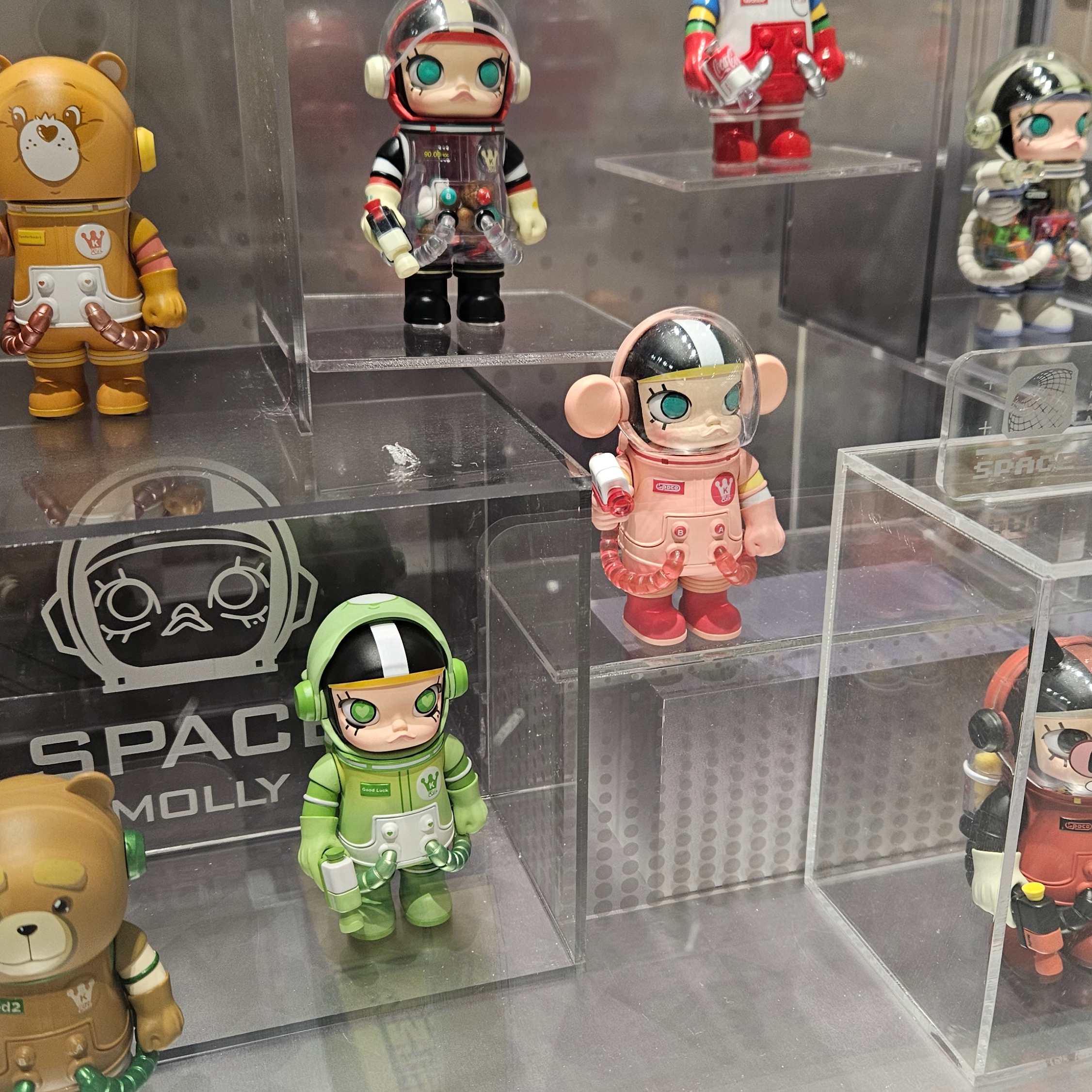 Pop Mart Mega Space Molly Series 3 Sealed Case 100% (9 Blind Boxes) 착용 스타일 - 7