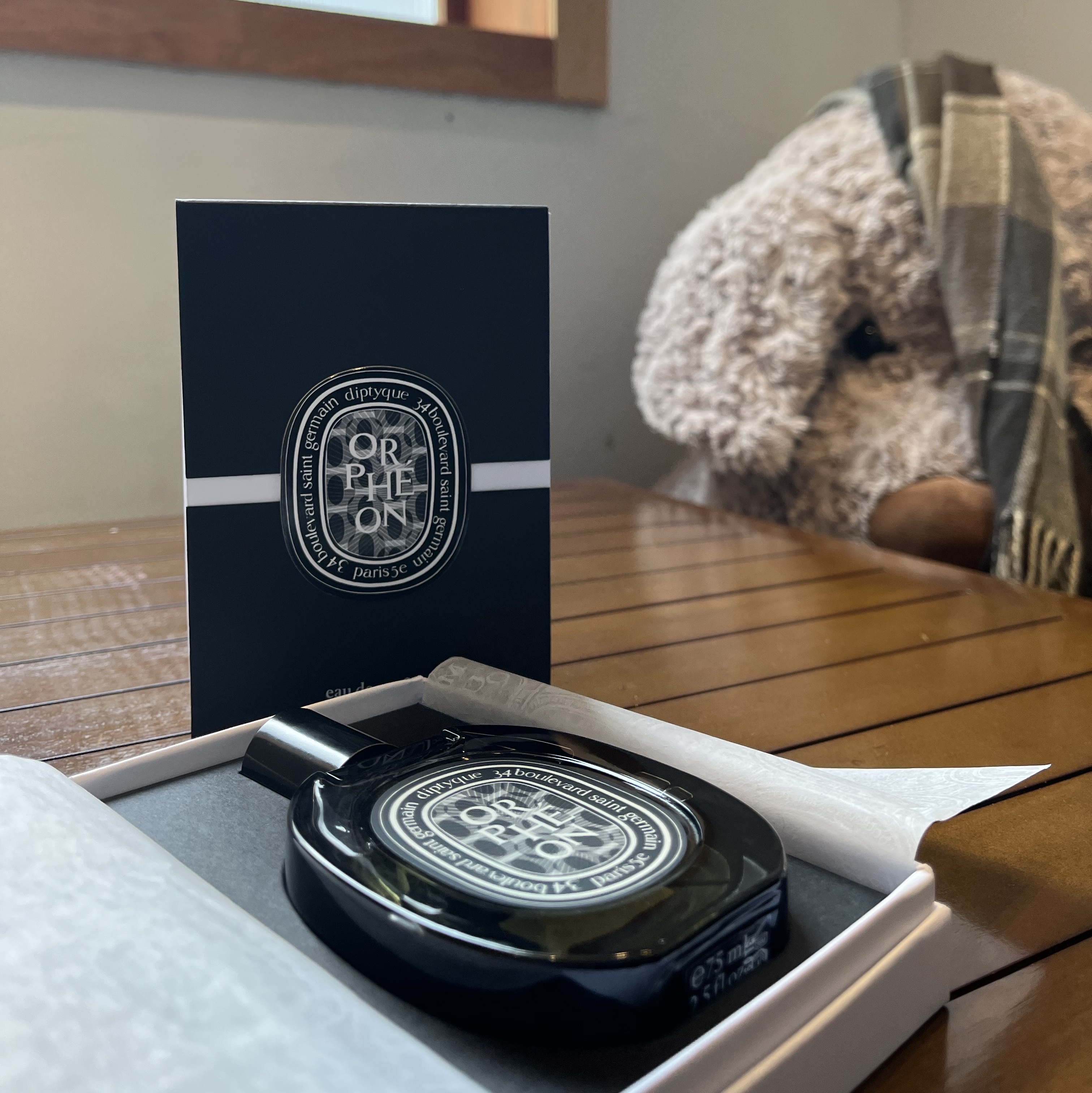 Diptyque Orpheon Eau De Parfum 75ml 착용 스타일 - 1