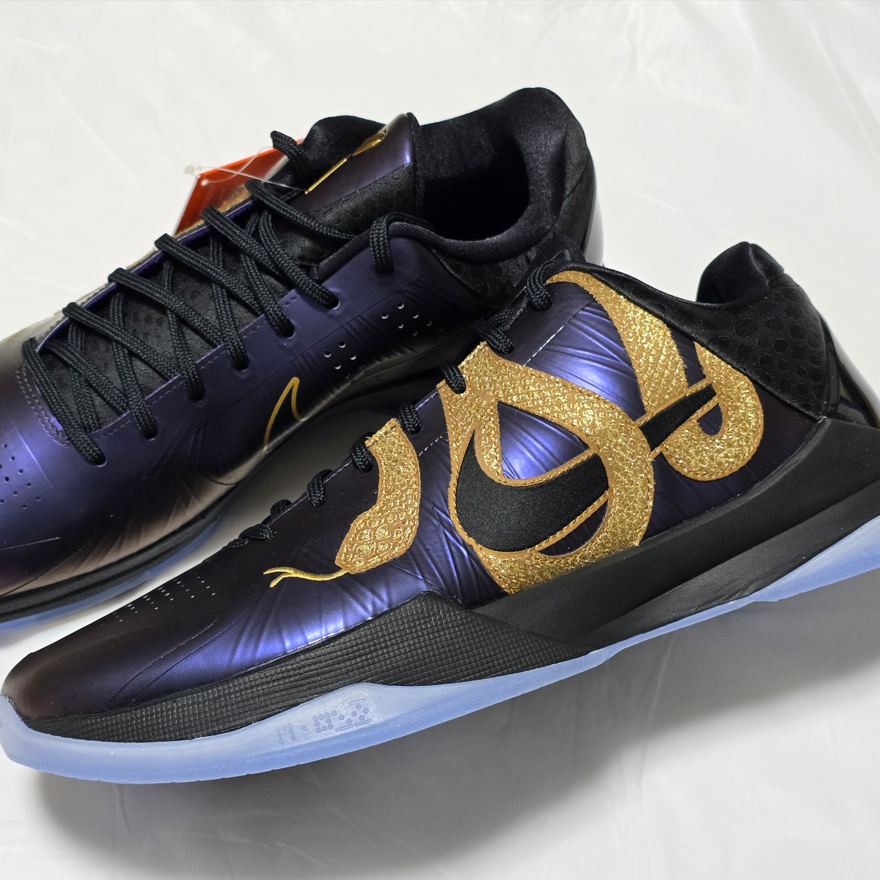 Nike Kobe 5 Protro Year of the Mamba Eggplant 착용 스타일