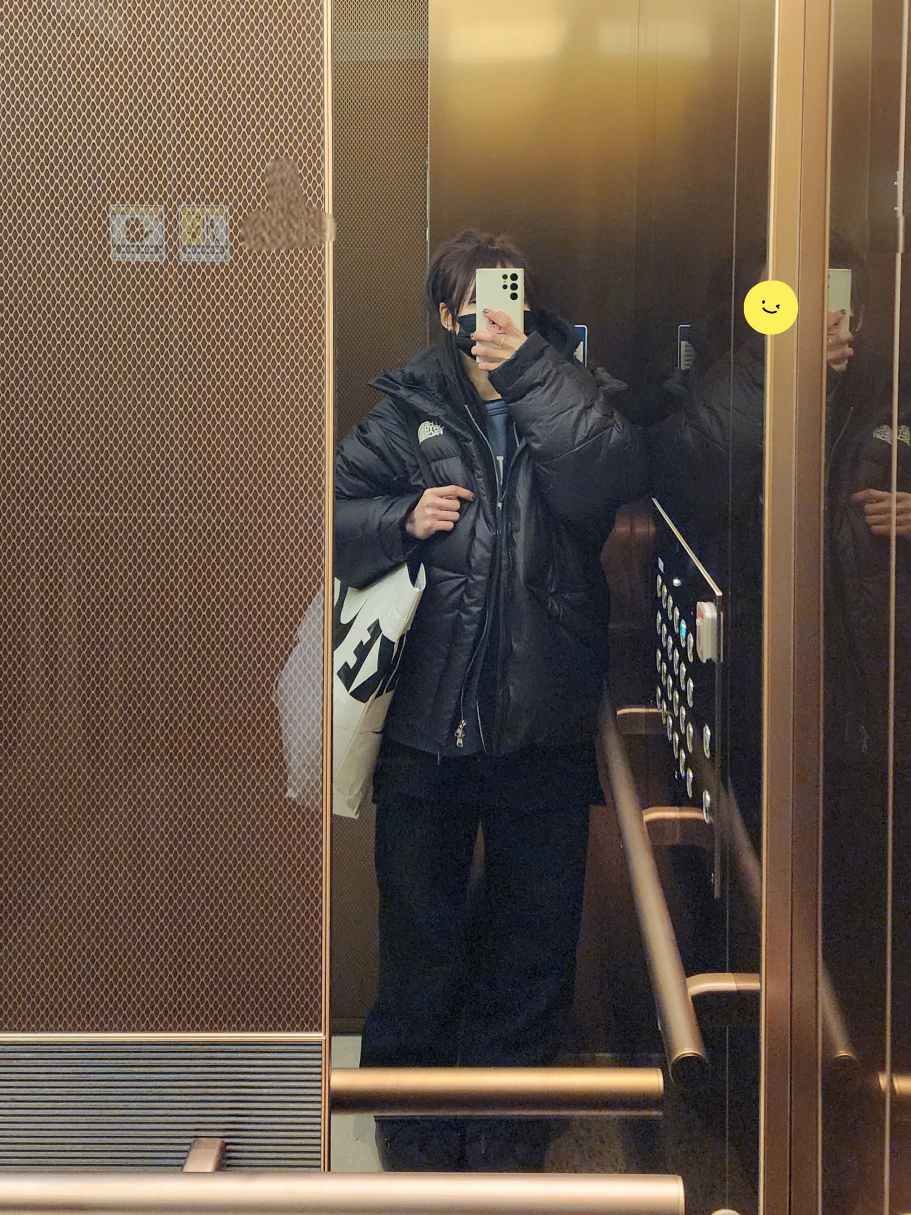 (W) Moon Boot Icon Low Nylon Boots Black, Nike NSW Trend Fleece Crew Diffused Blue - Asia 착용 스타일