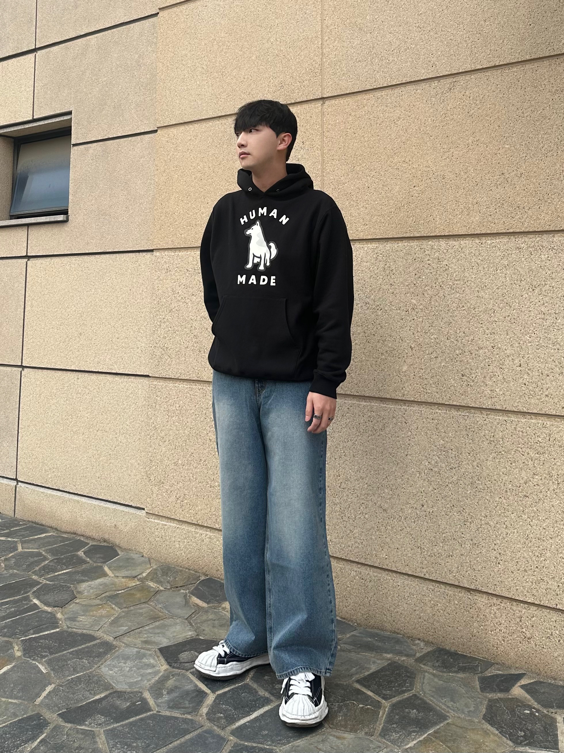 Maison Mihara Yasuhiro Peterson OG Sole Canvas Low Sneakers Black 착용 스타일 - 1