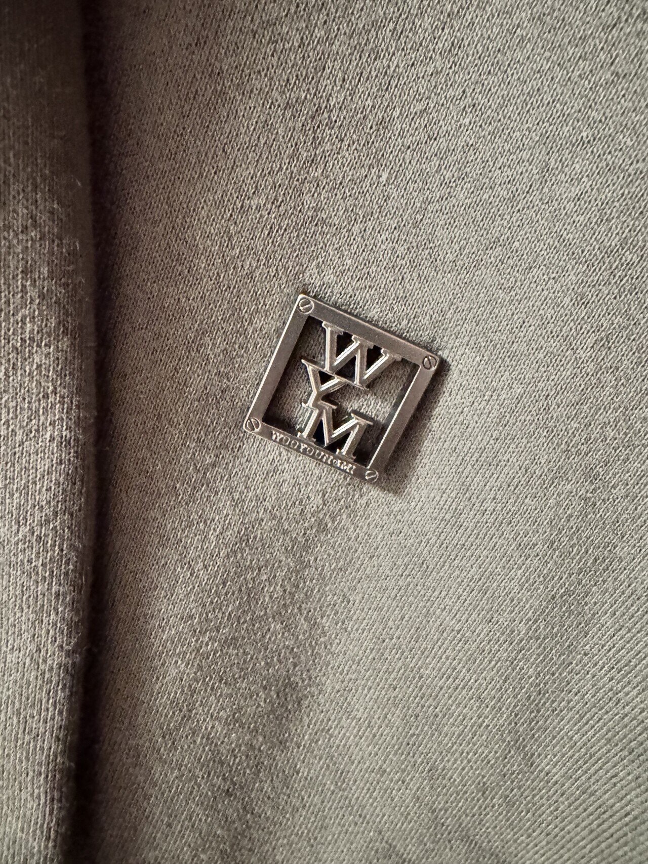 Wooyoungmi Grey Knot Detail Hooded T-Shirt Dark - 24FW 착용 스타일 - 2
