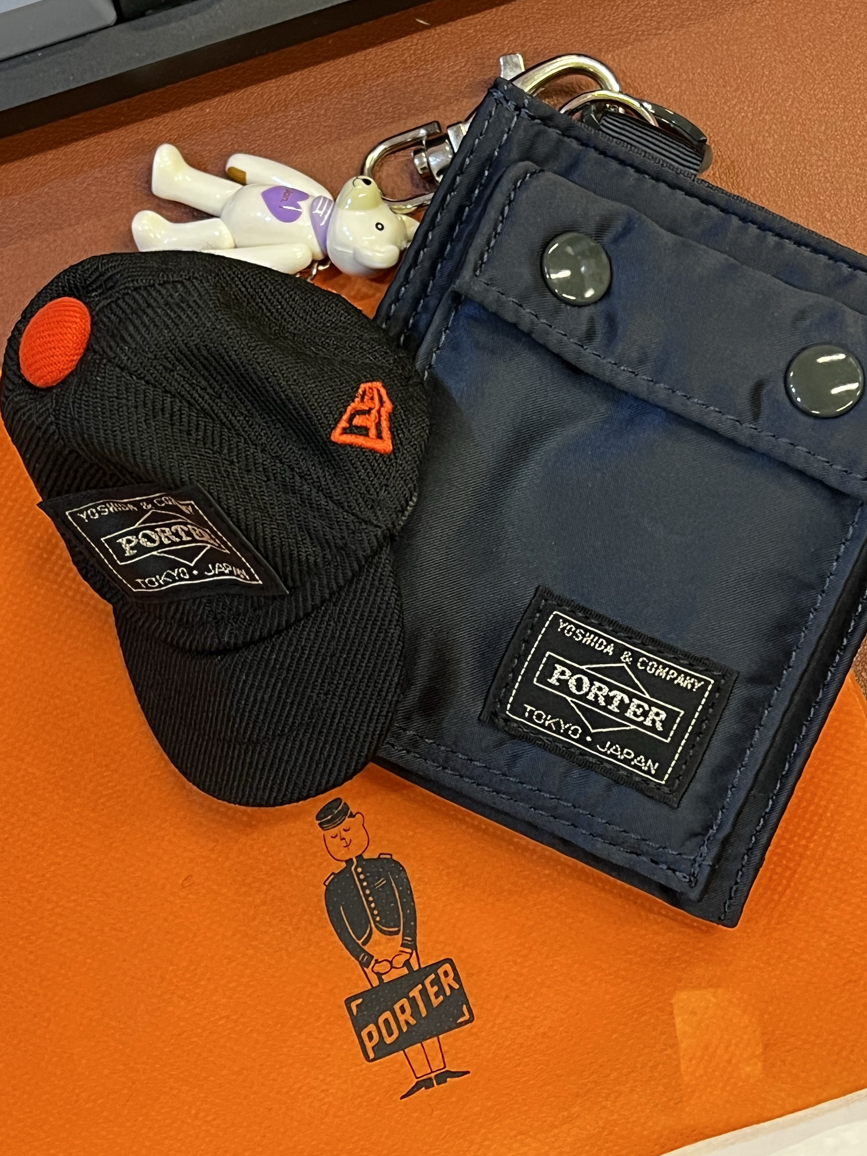 Porter x New Era Key Holder Black, Porter Tanker Wallet Iron Blue 착용 스타일