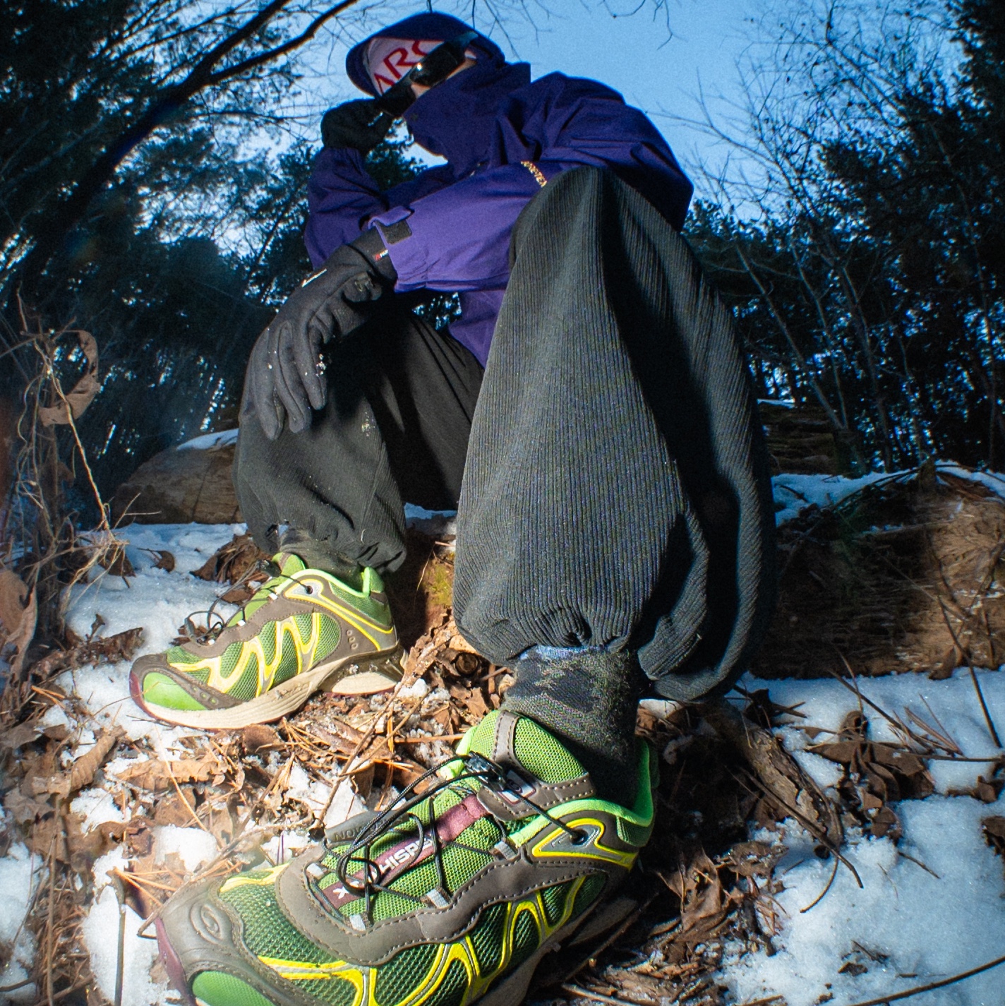 Salomon XT-Whisper Treetop Wren, Salomon Race Flag GTX 3L Jacket Deep Purple 착용 스타일 - 2