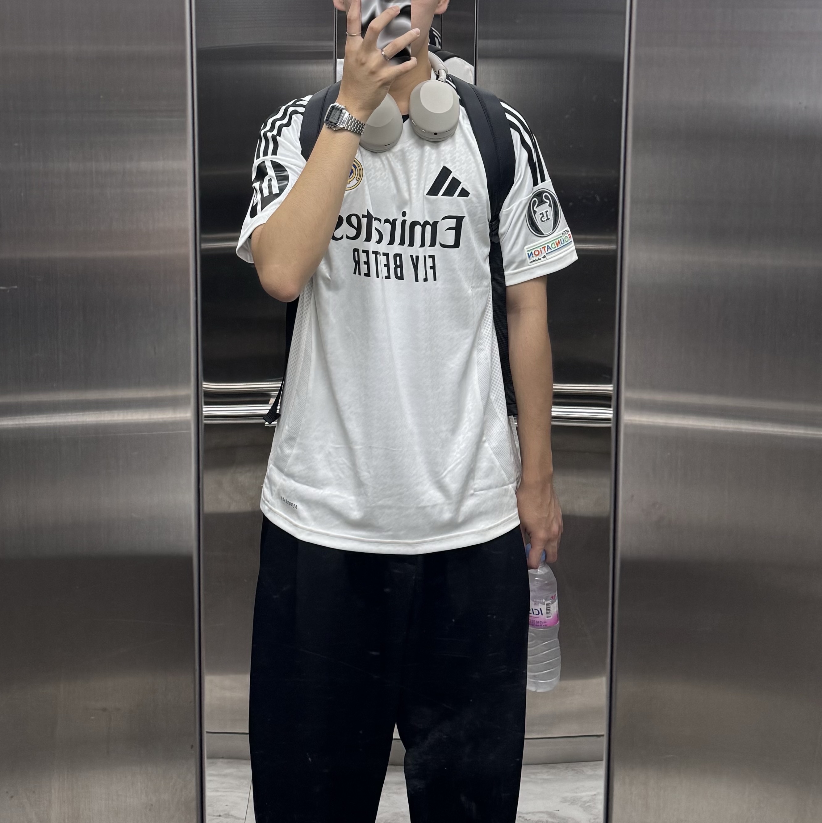 Adidas Real Madrid 2024/25 Home Jersey White - KR Sizing (Non Marking Ver.), Adidas Real Madrid 2023/24 Home Jersey White - KR Sizing (Non Marking Ver.) 착용 스타일 - 1
