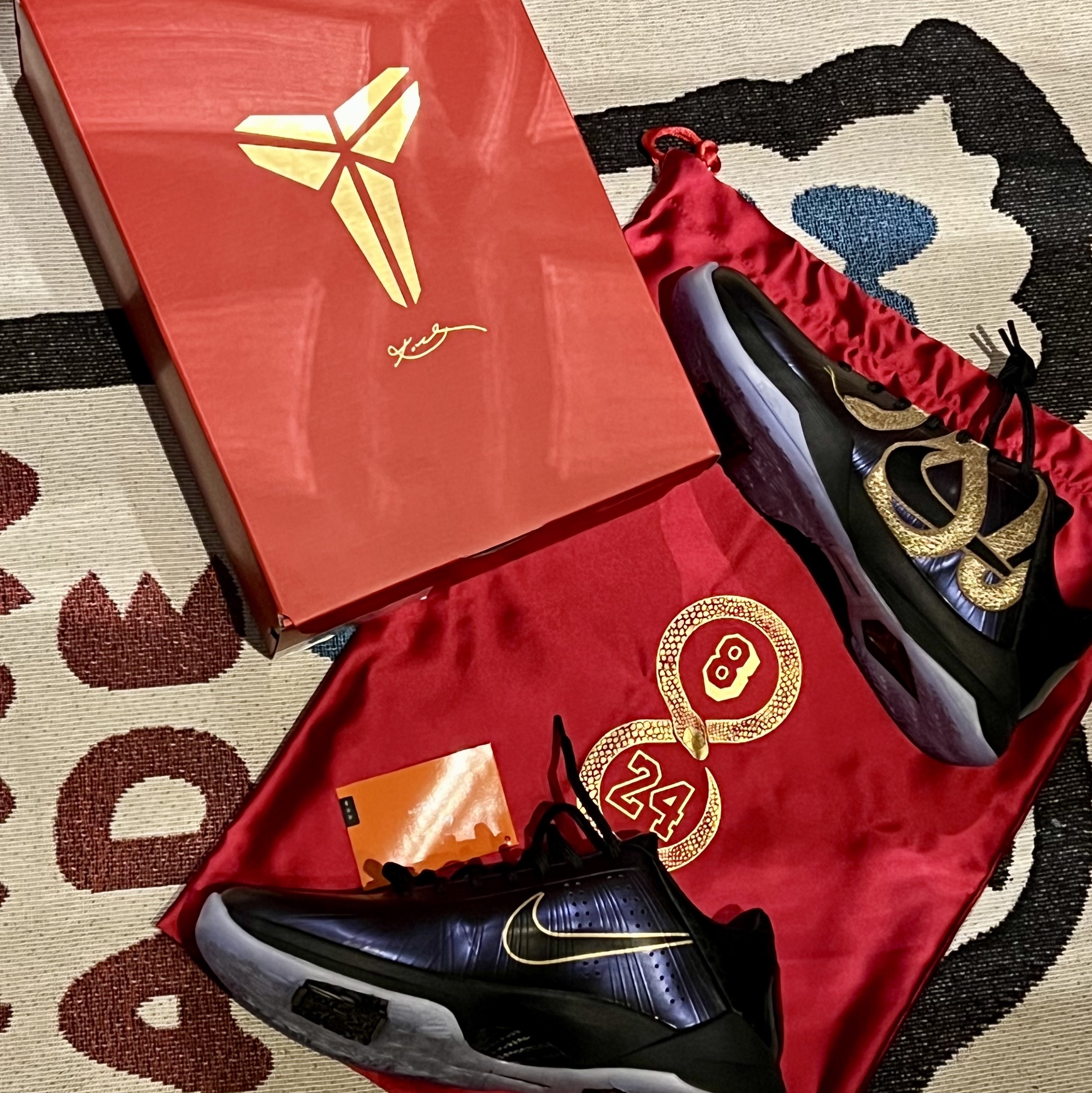 Nike Kobe 5 Protro Year of the Mamba Eggplant 착용 스타일 - 1