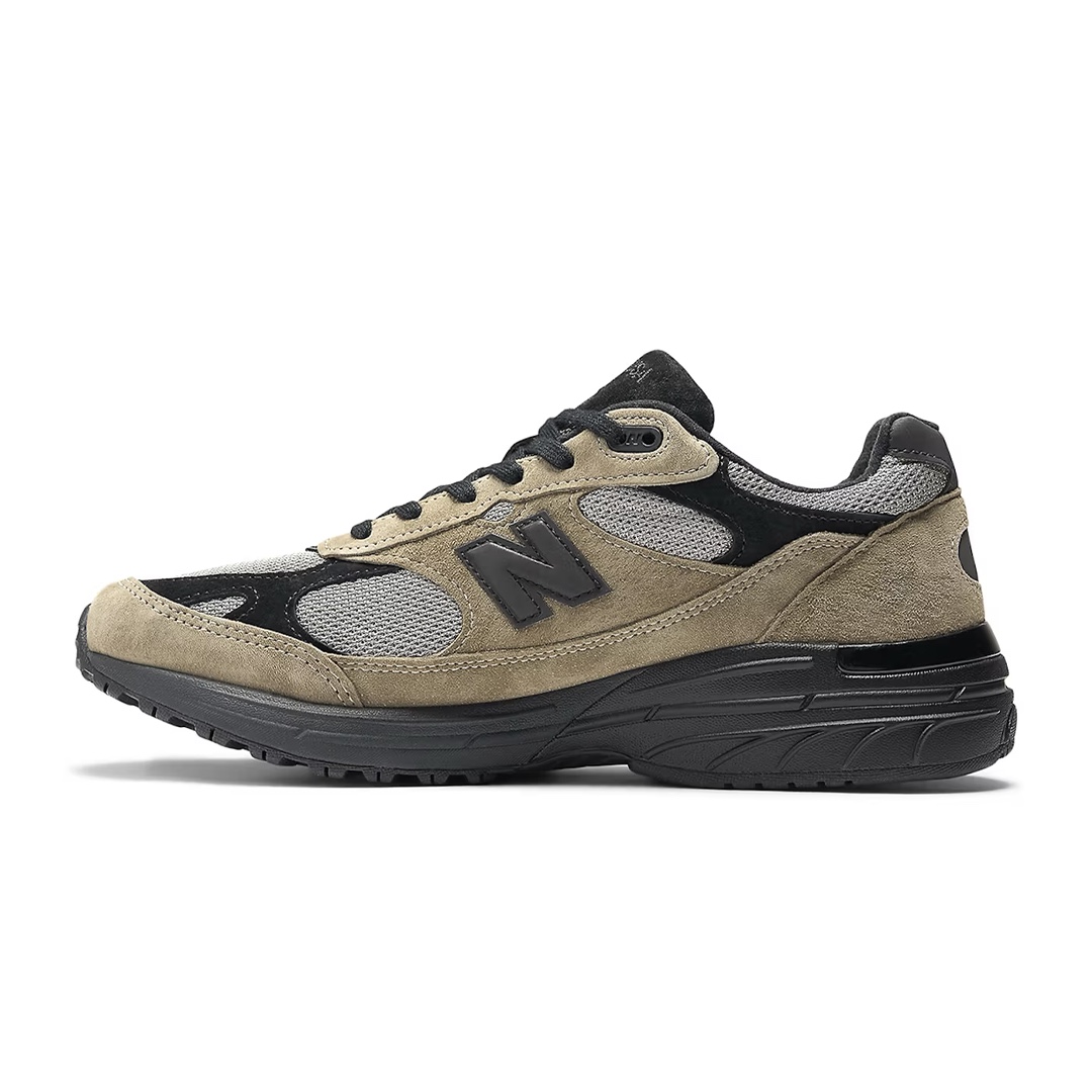 New Balance x JJJJound 993 Made in USA Mushroom White, New Balance x JJJJound 993 Made in USA Military Urban Grey Black 착용 스타일 - 5
