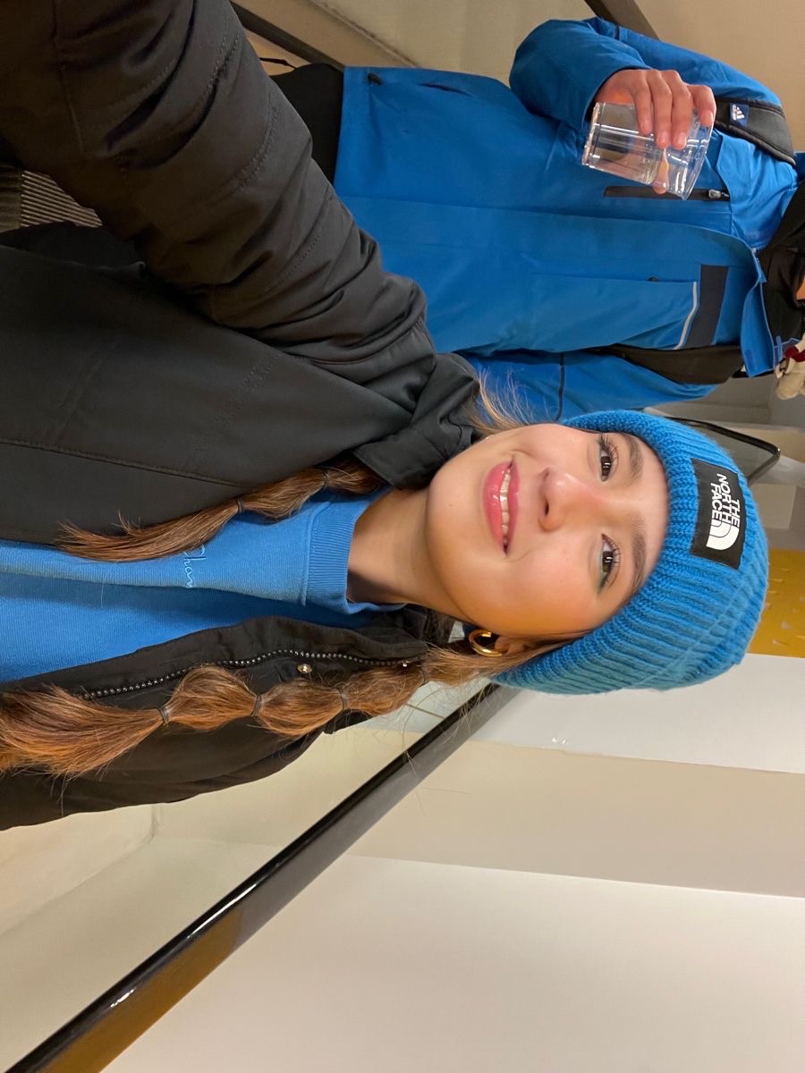 Supreme x The North Face Beanie Blue - 24FW, Supreme x The North Face Beanie Red - 24FW 착용 스타일 - 2