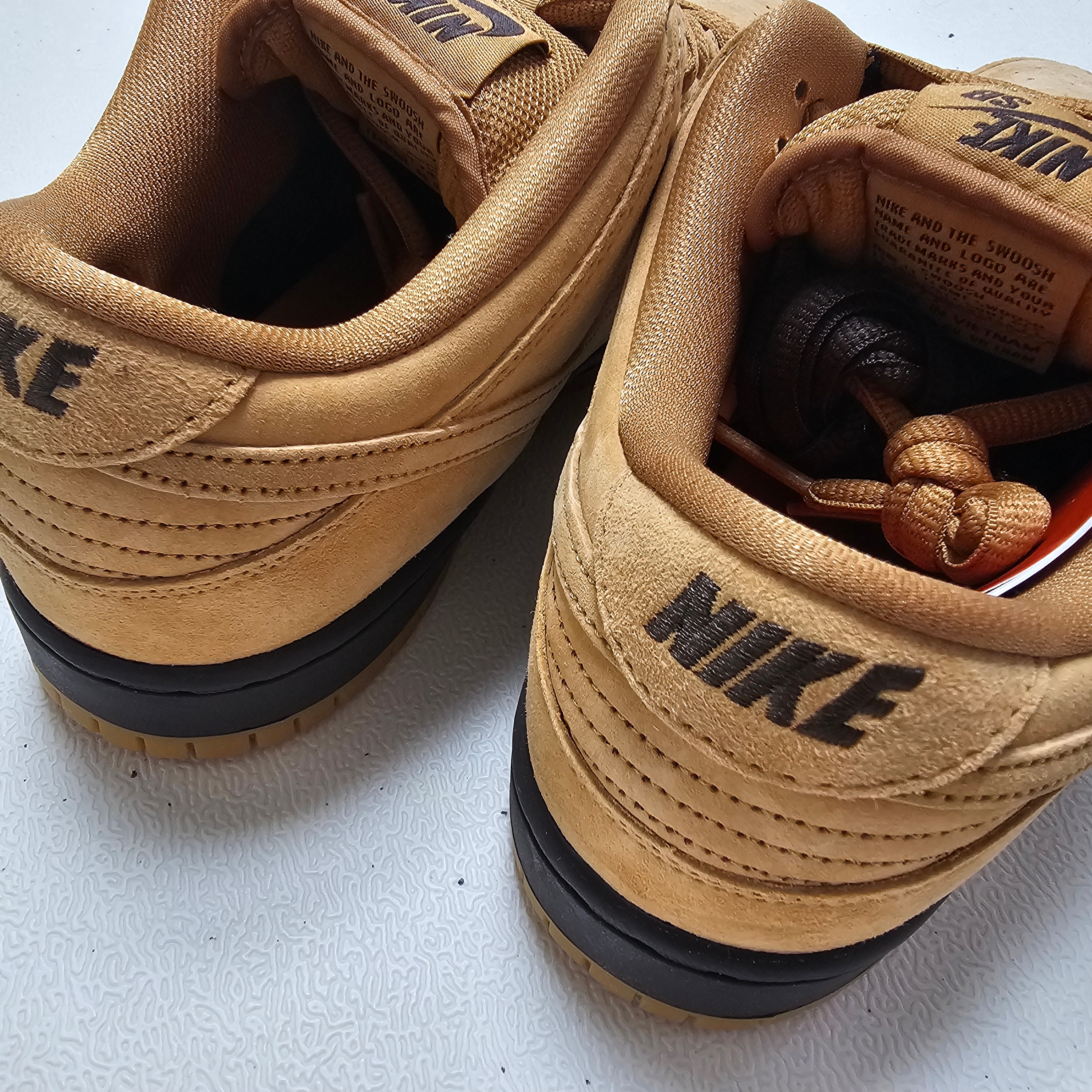 Nike SB Dunk Low Pro Wheat 2023 착용 스타일 - 3
