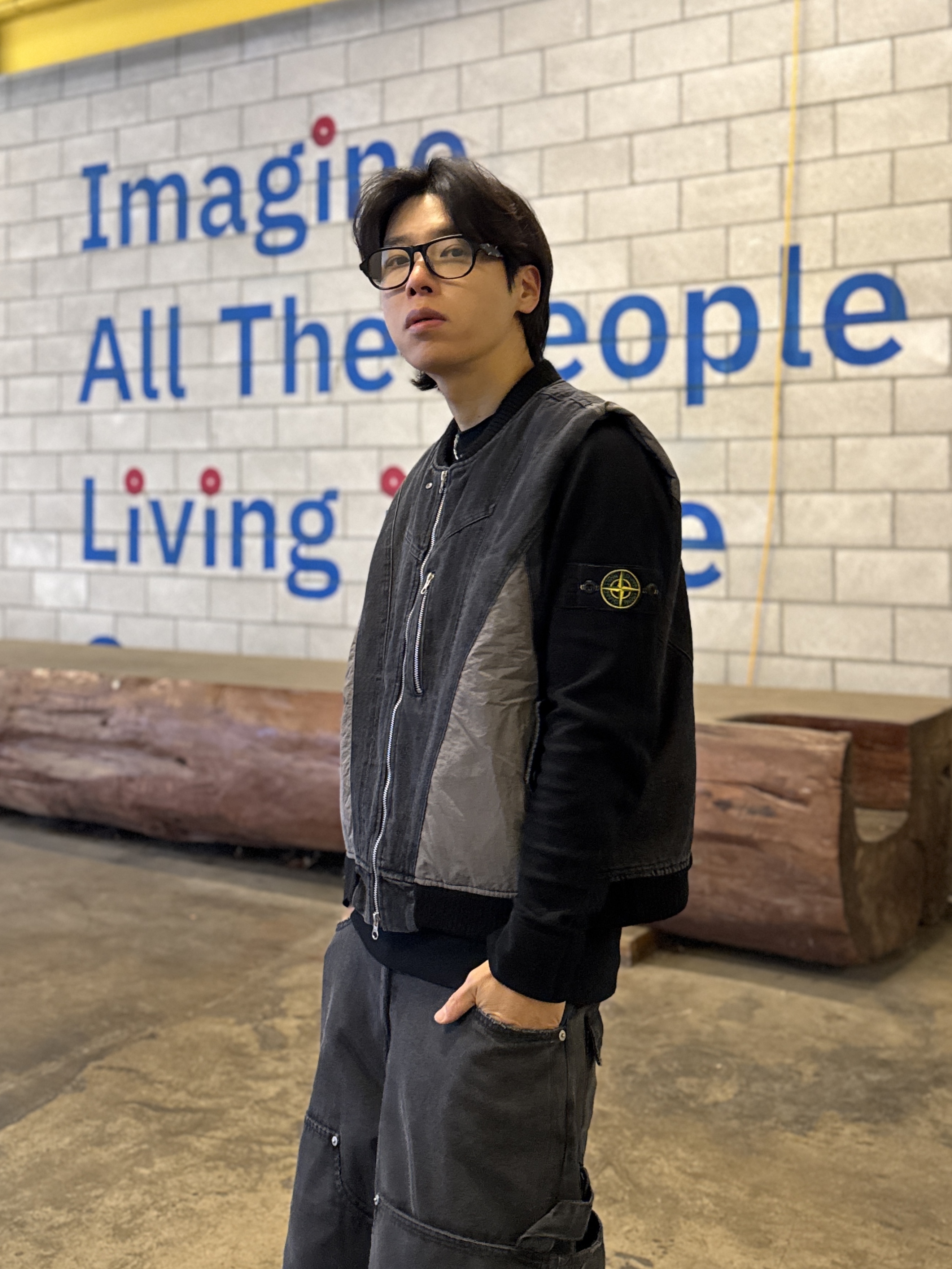 Gentle Monster x Maison Margiela MM113 Black Clear 착용 스타일 - 1