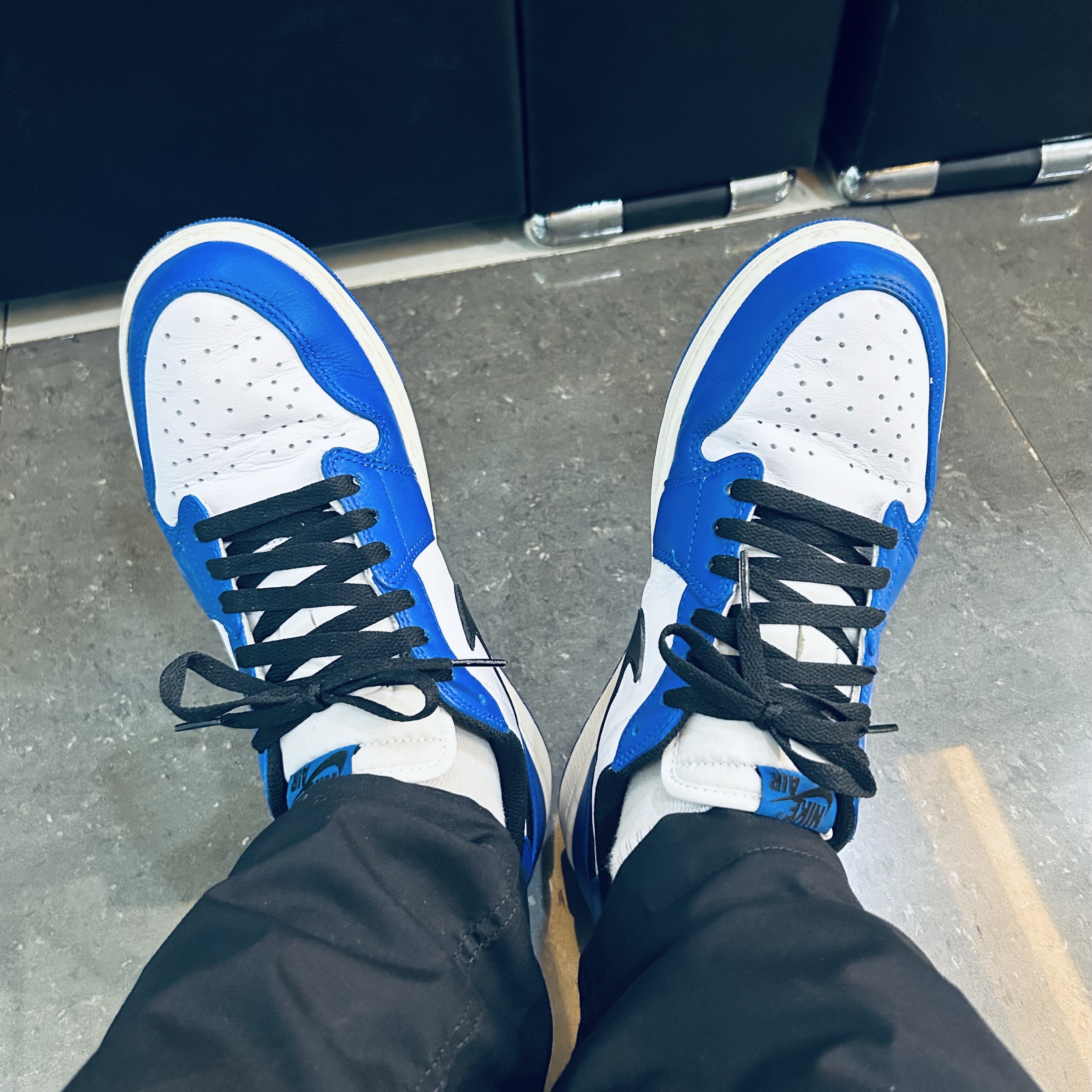 Jordan 1 Retro Low OG Game Royal 착용 스타일 - 4