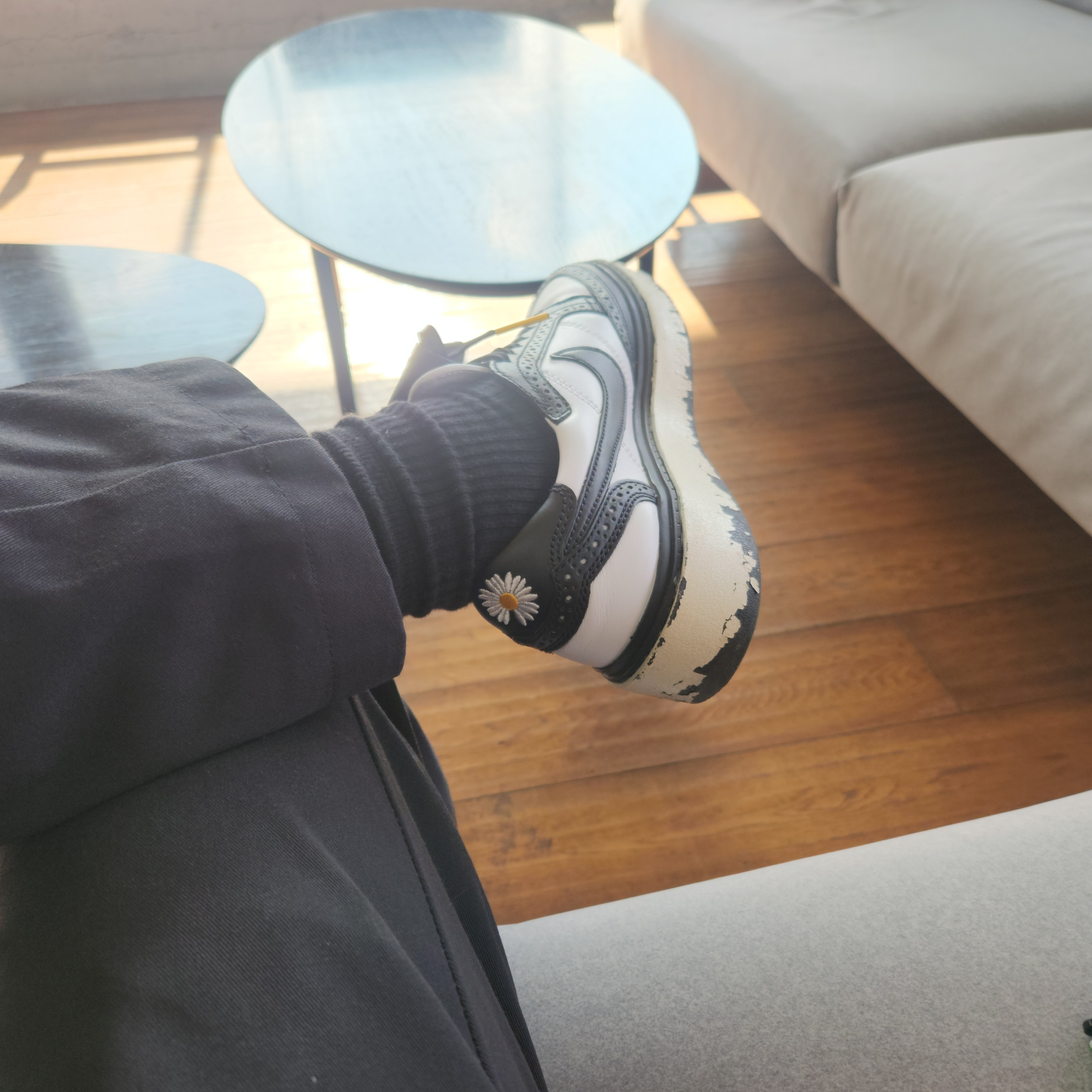 Nike x Peaceminusone Kwondo1 Black and White 착용 스타일 - 2