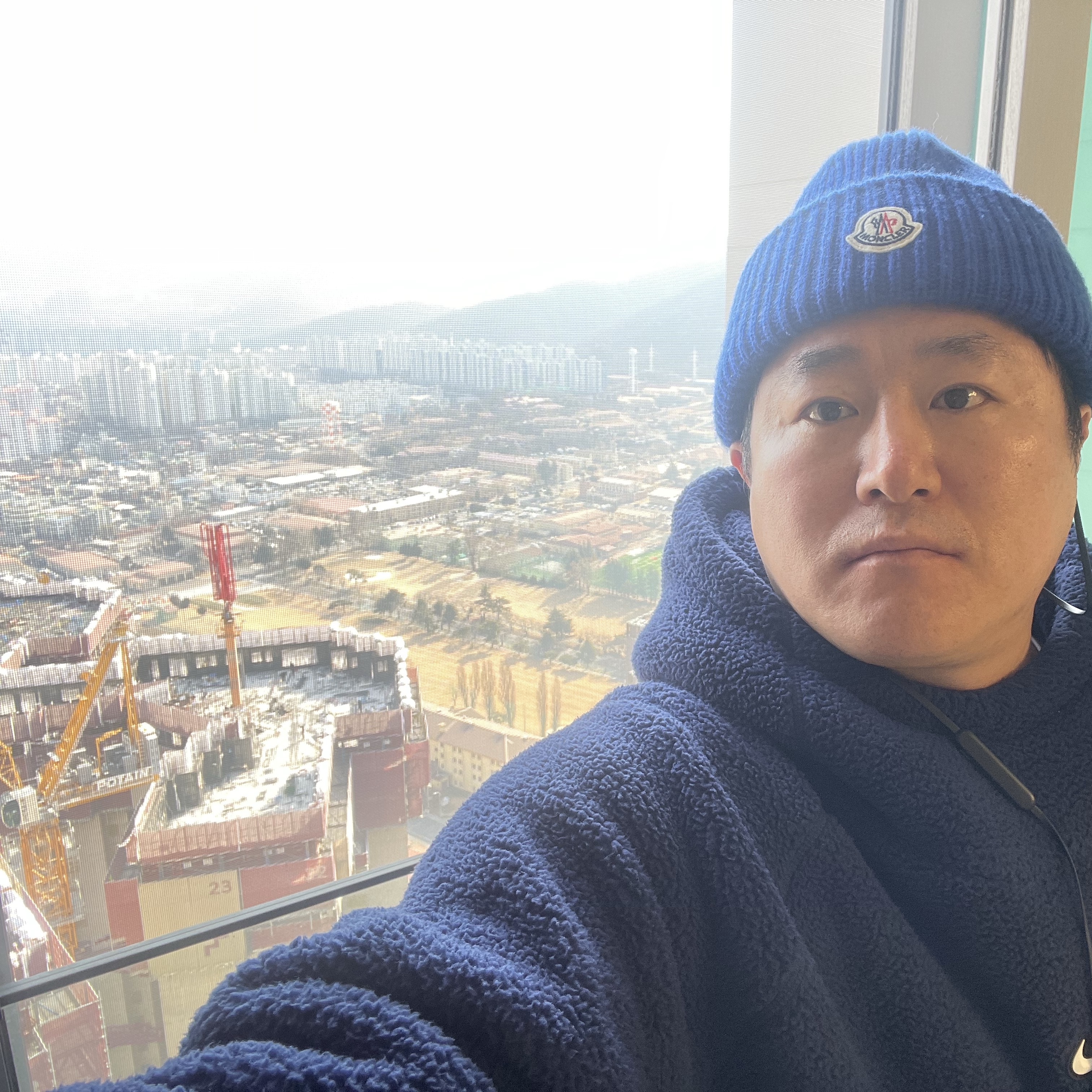 (W) Nike x Drake Nocta 8K Peaks Fleece Hoodie Midnight Navy (DV3645-410), (W) Nike x Drake Nocta 8K Peaks Fleece Pants Midnight Navy (DV3643-410) 착용 스타일 - 3