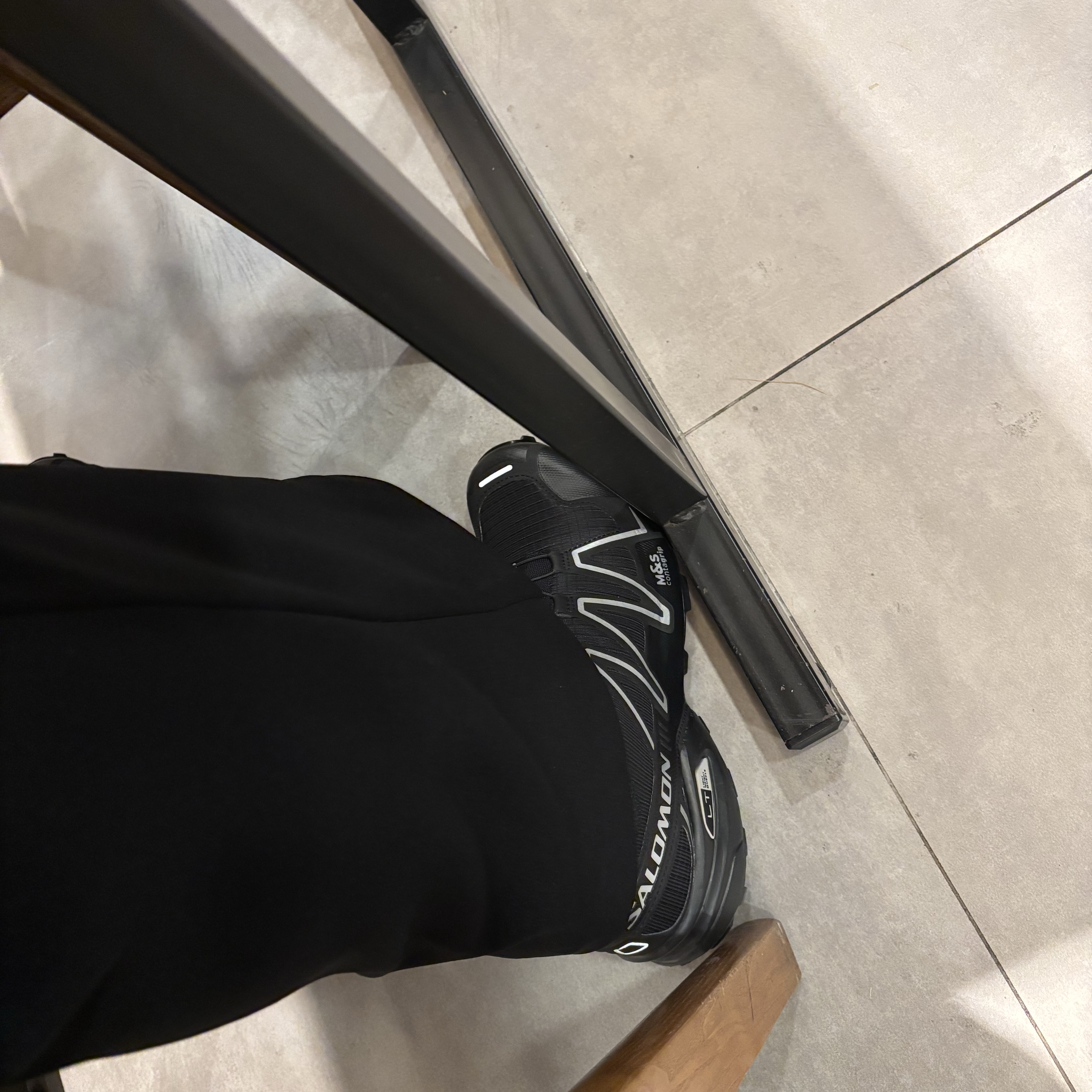 Salomon Speedcross 3 Black Silver 착용 스타일