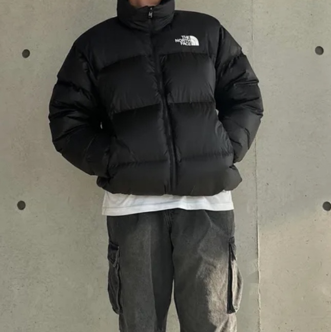 The North Face 1996 Eco Nuptse Jacket Black 착용 스타일