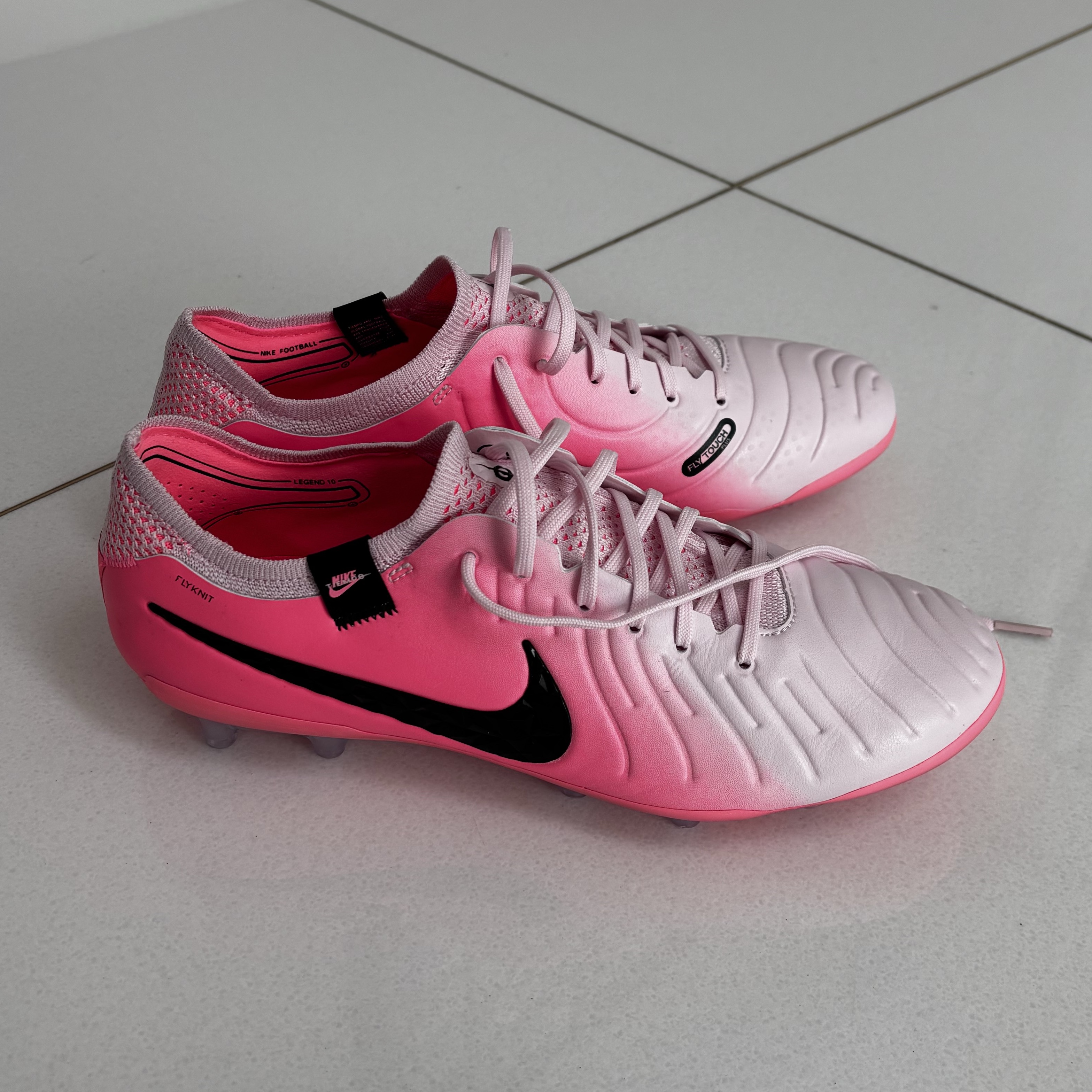 Nike Tiempo Legend 10 Elite AG Pink Foam Black 착용 스타일