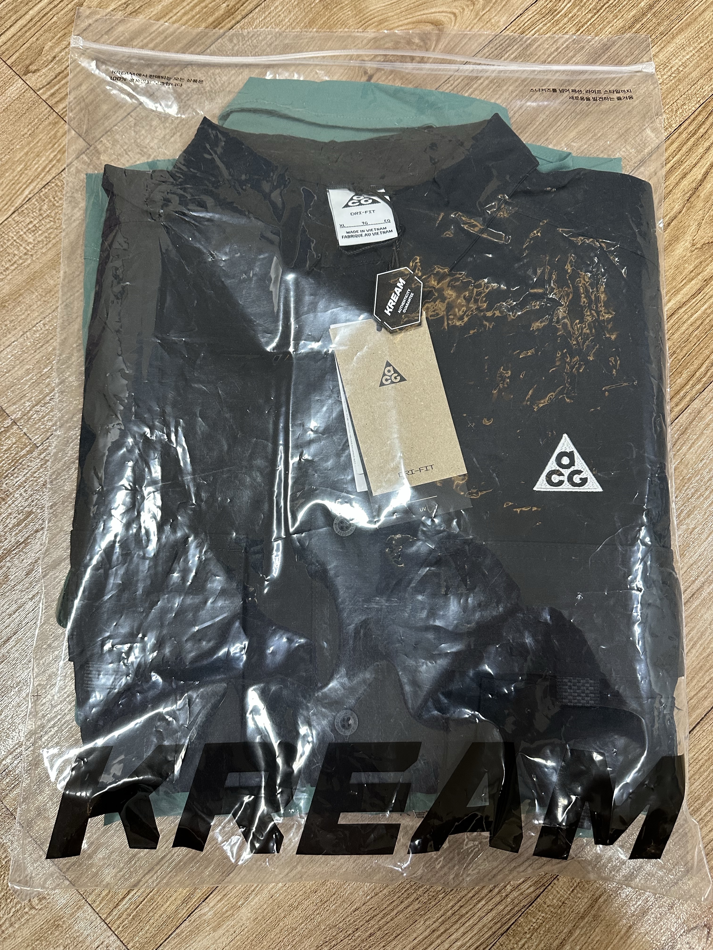 Nike ACG Dri-Fit UV Devastation Trail Shirt Black Summit White - Asia 착용 스타일