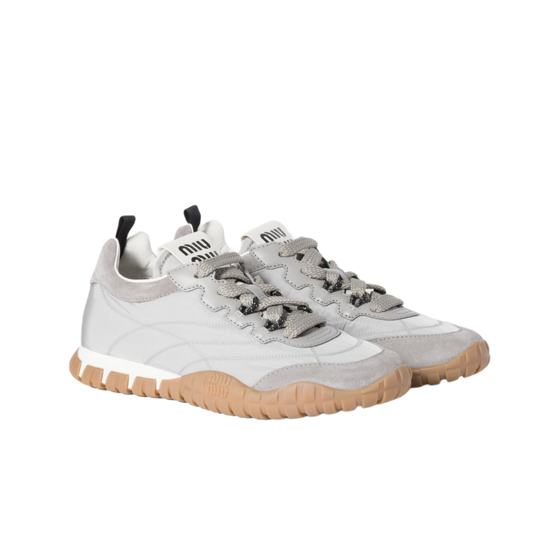 (W) 미우 미우 타이어 테크니컬 패브릭 앤 스웨이드 스니커즈 클라우디 그레이((W) Miu Miu Tyre Technical Fabric and Suede Sneakers Cloudy Gray) - 2