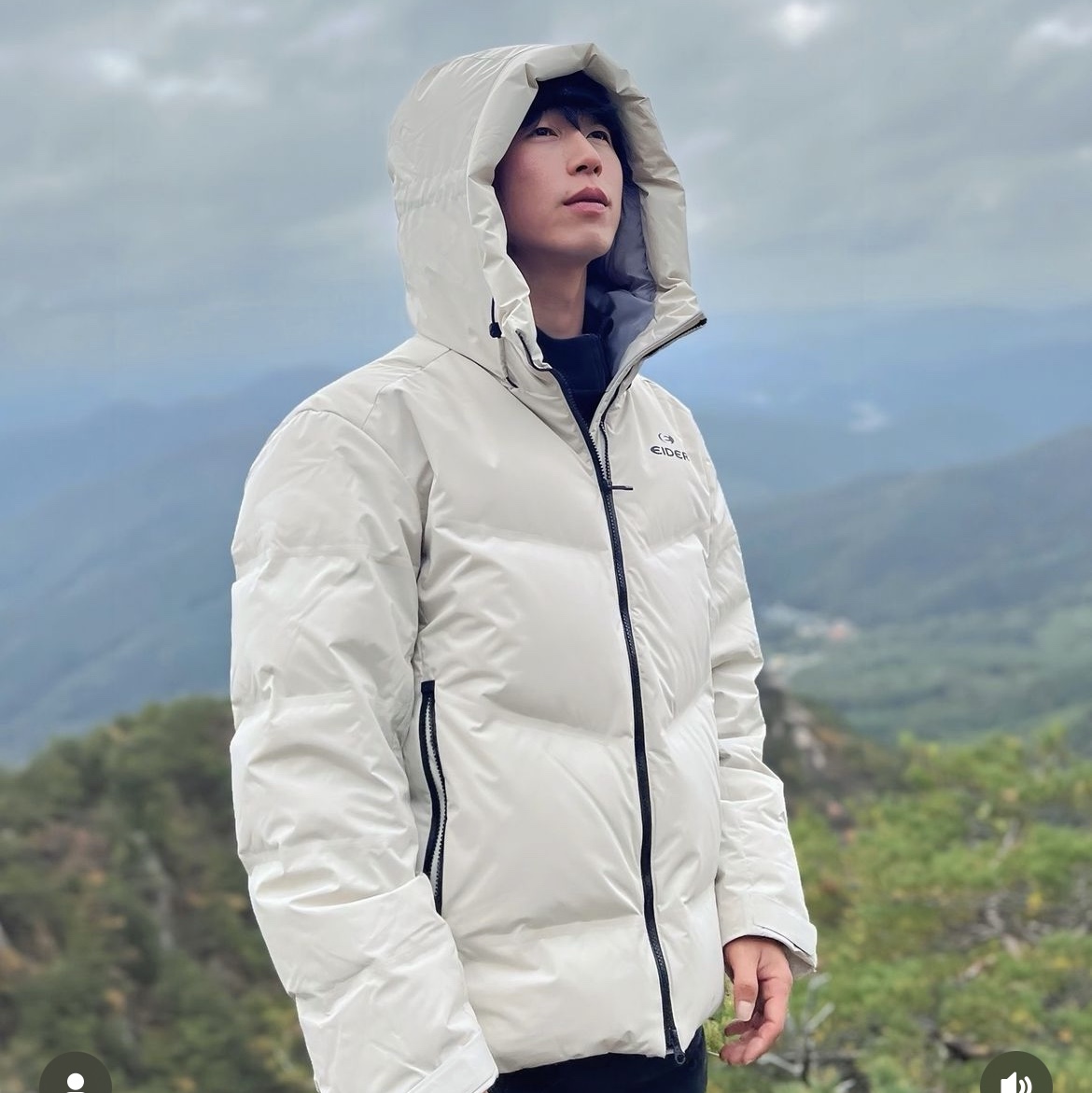 Eider Circulart Technical Puffer Down Jacket Oatmeal Grey 착용 스타일 - 4
