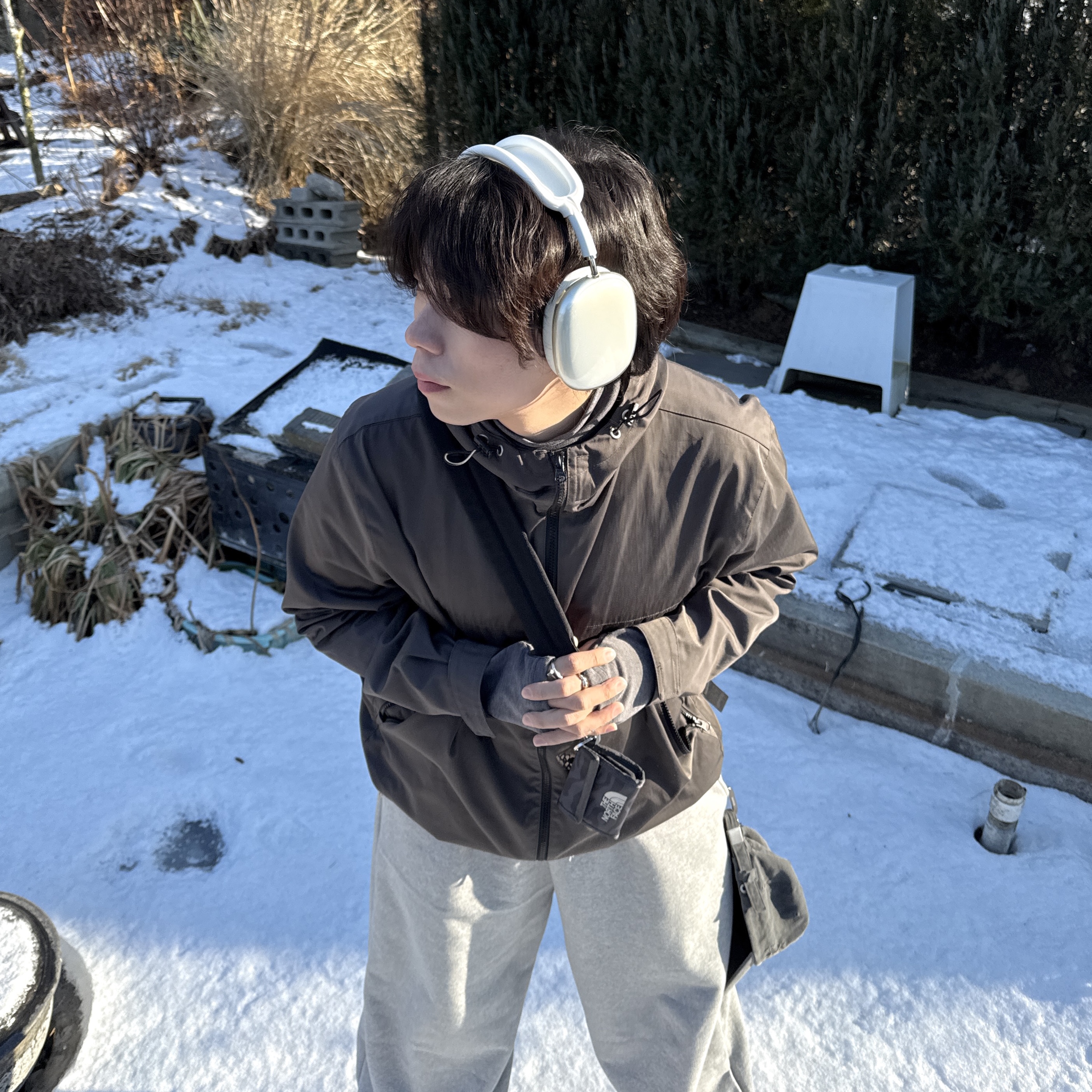 LOSTGARDEN Route Tan, Apple AirPods Max Lightning Silver (Korean Ver.) 착용 스타일 - 4