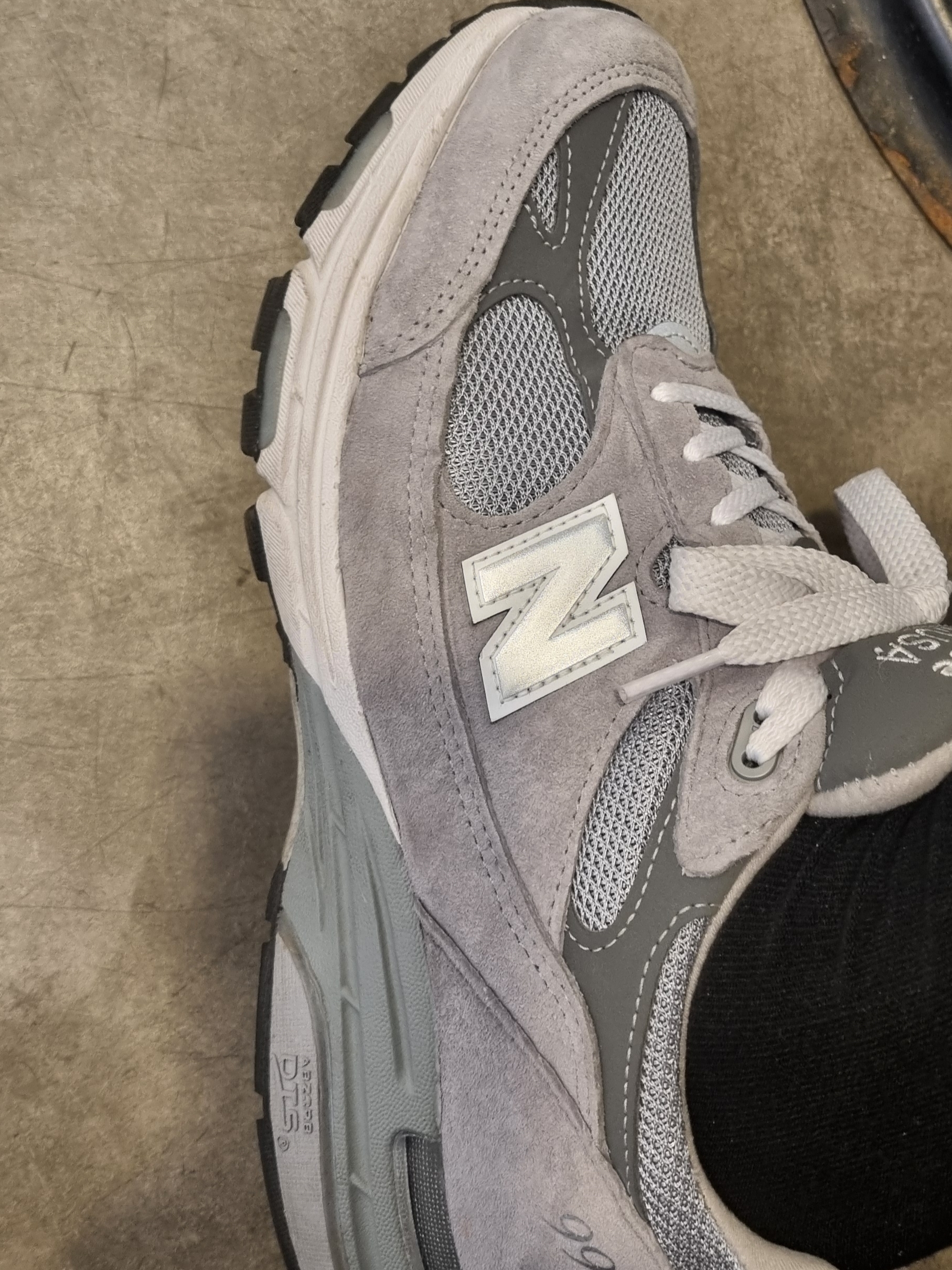 New Balance 993 Made in USA Grey - D Standard 착용 스타일