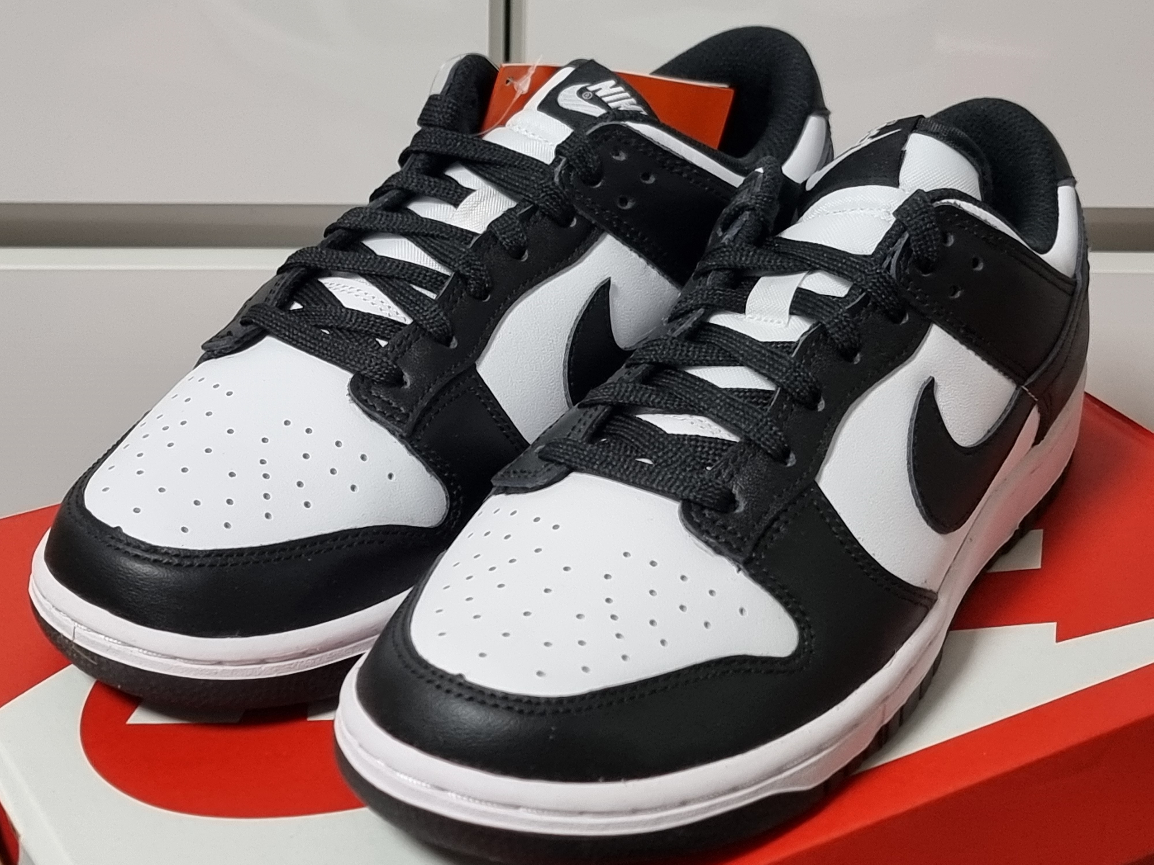 (W) Nike Dunk Low Black 착용 스타일
