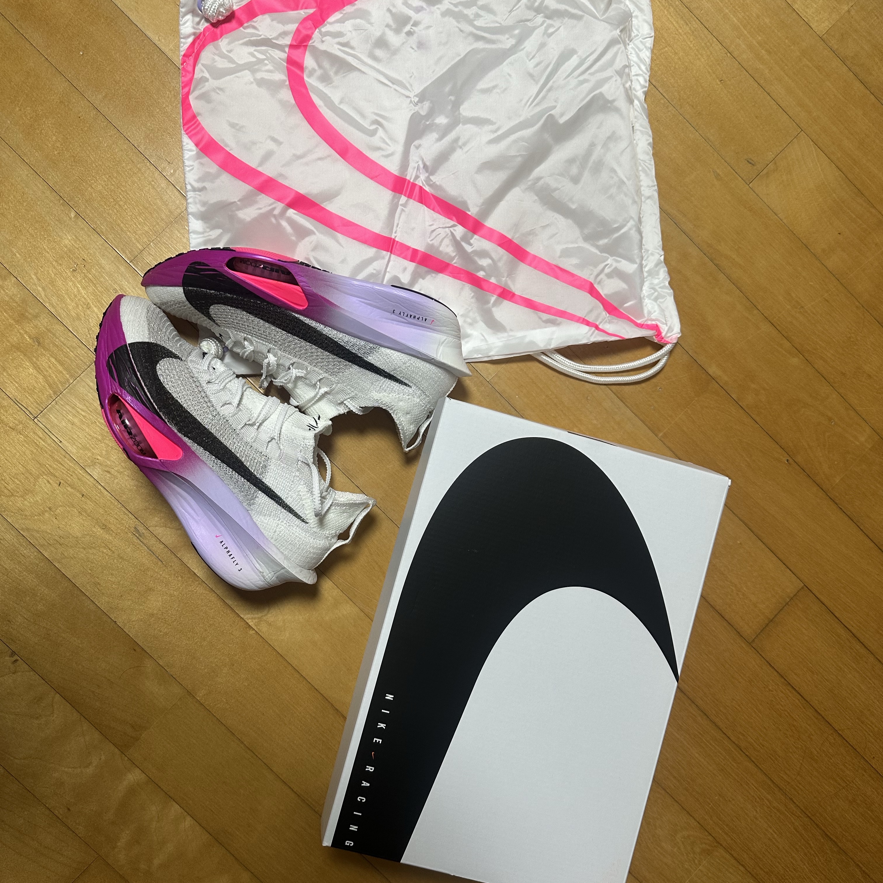 Nike Air Zoom Alphafly Next% 3 Hyper Pink 착용 스타일