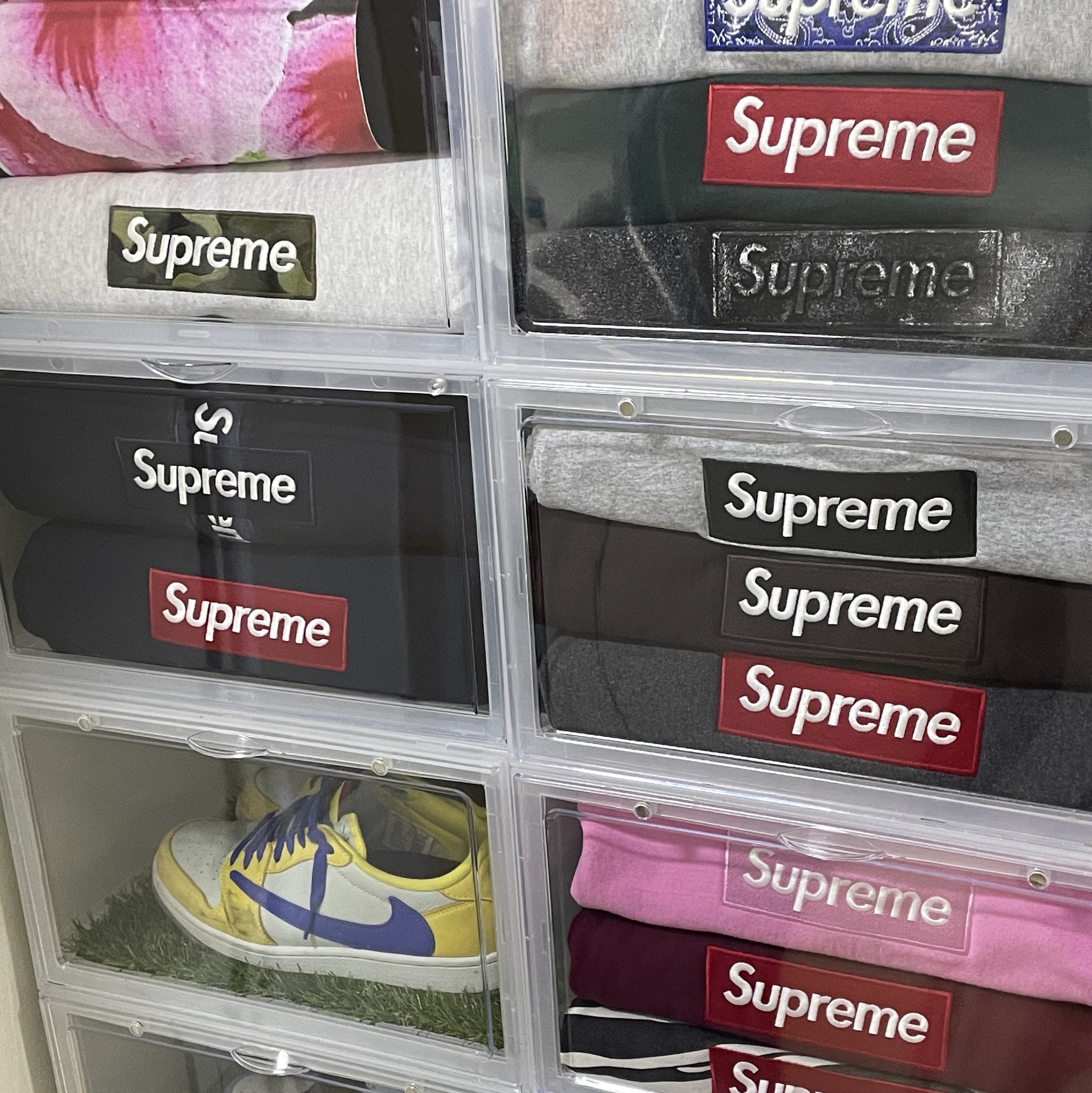 Supreme x MM6 Maison Margiela Foil Box Logo Hooded Sweatshirt Black - 24SS, Supreme Box Logo Crewneck Zebra - 22FW 착용 스타일 - 2