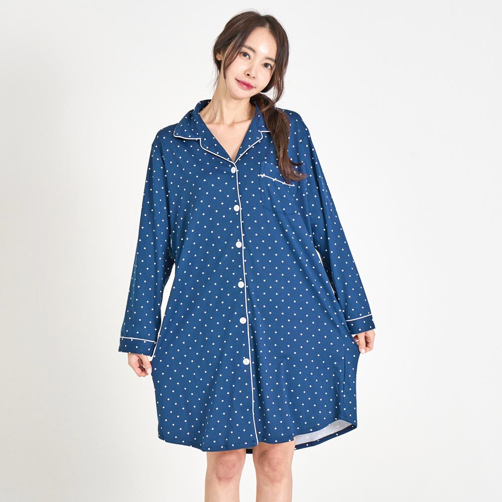 [3% 적립] (W) 에이원 미니 도트 피치 기모 카라 버튼 원피스 도트네이비([3% 적립] (W) Aone Mini Dot Peach Fleece Collar Button Pajama Dress Dot Navy) - 2
