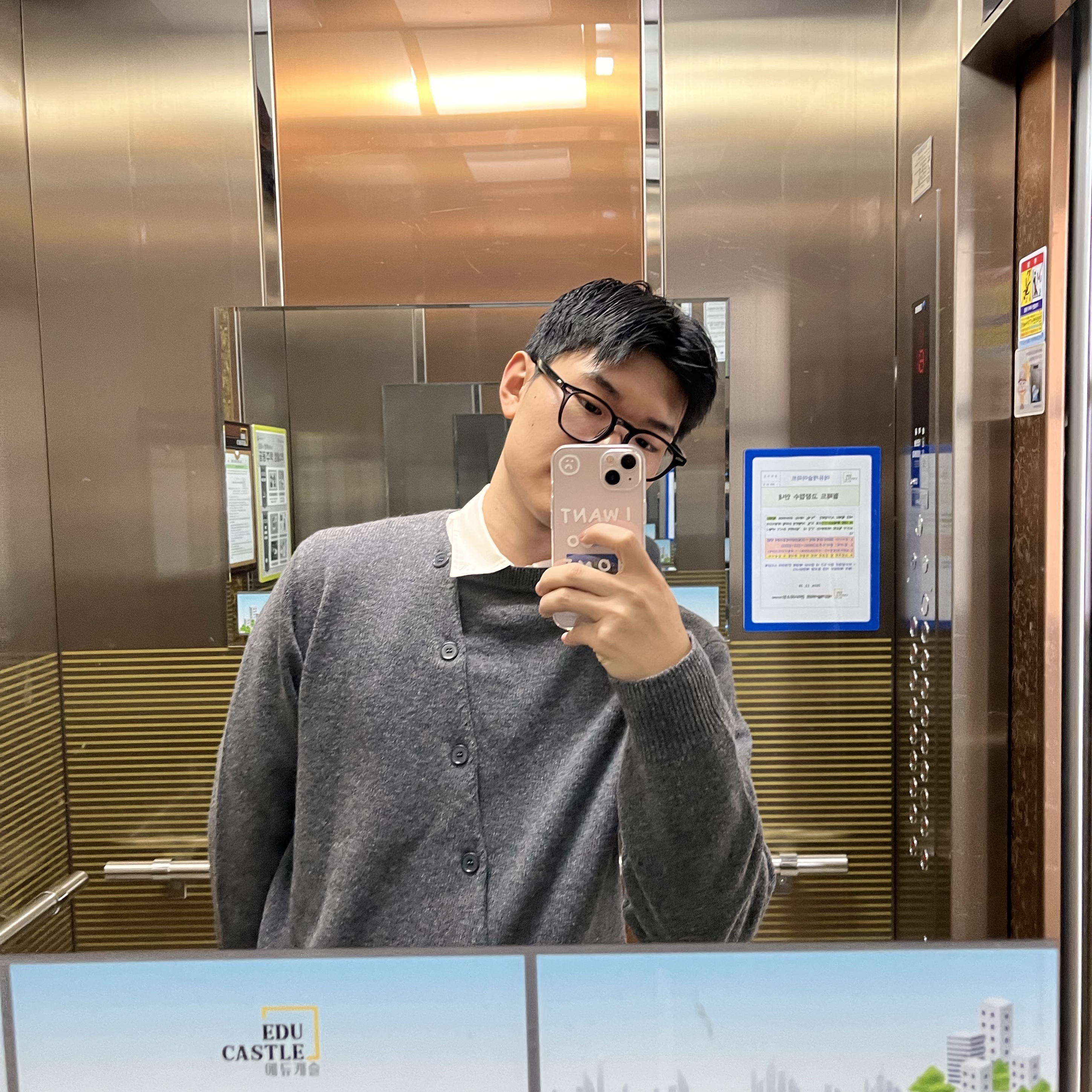 Apple AirPods Max Lightning Silver (Korean Ver.) 착용 스타일 - 7