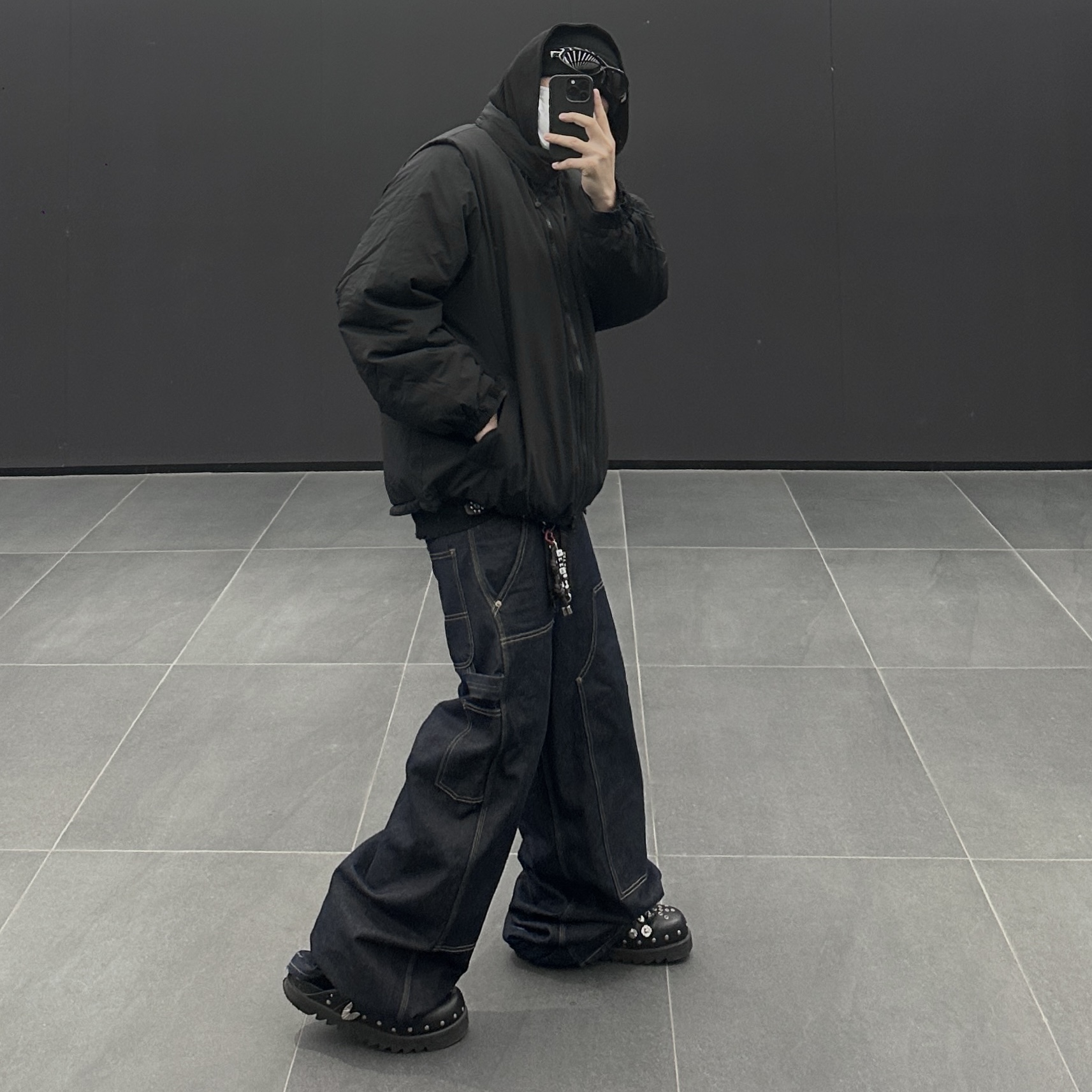 Gentle Monster Yyy 01 Black 착용 스타일 - 3