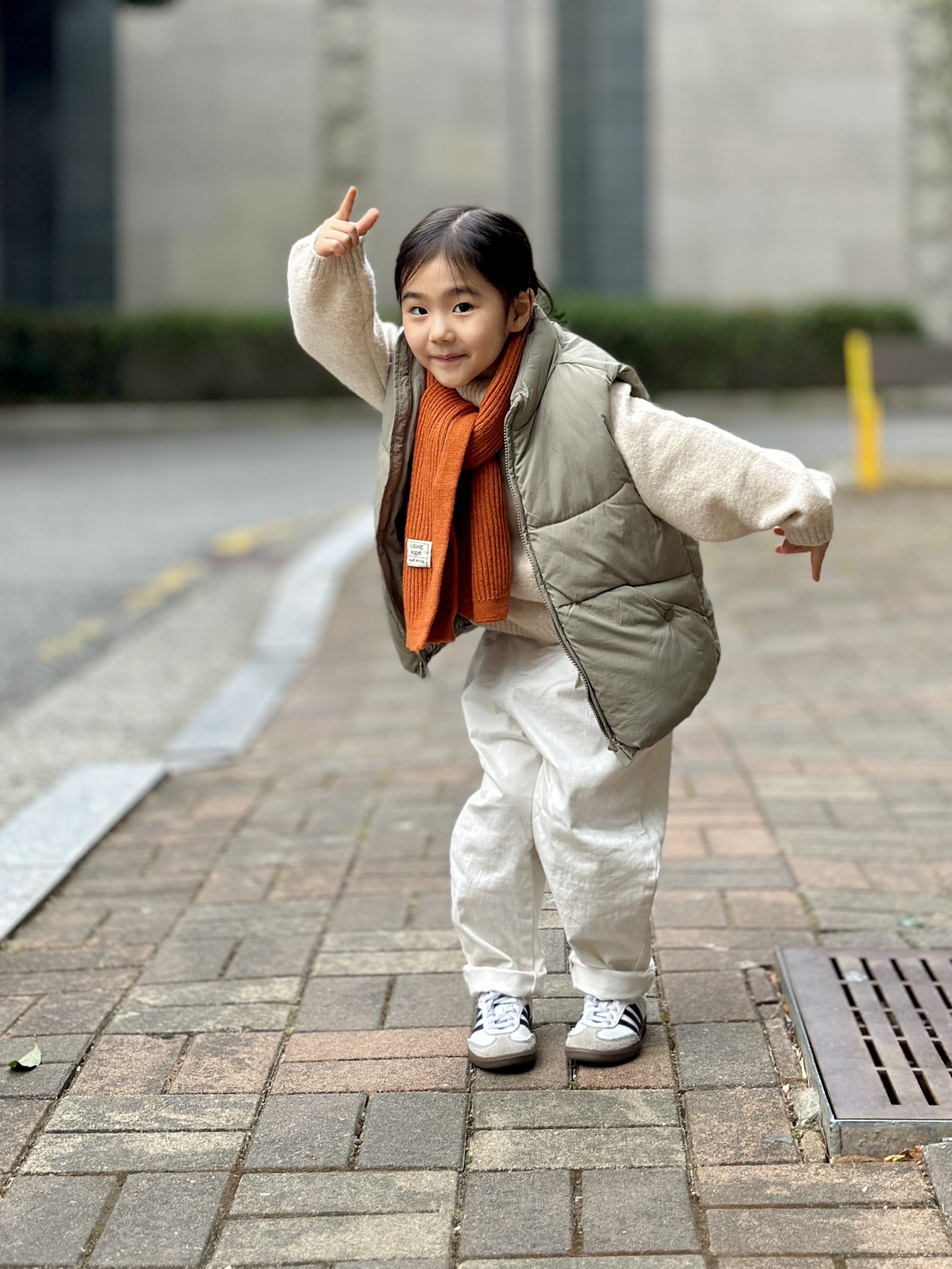 Adidas Samba OG Cloud White 착용 스타일 - 2