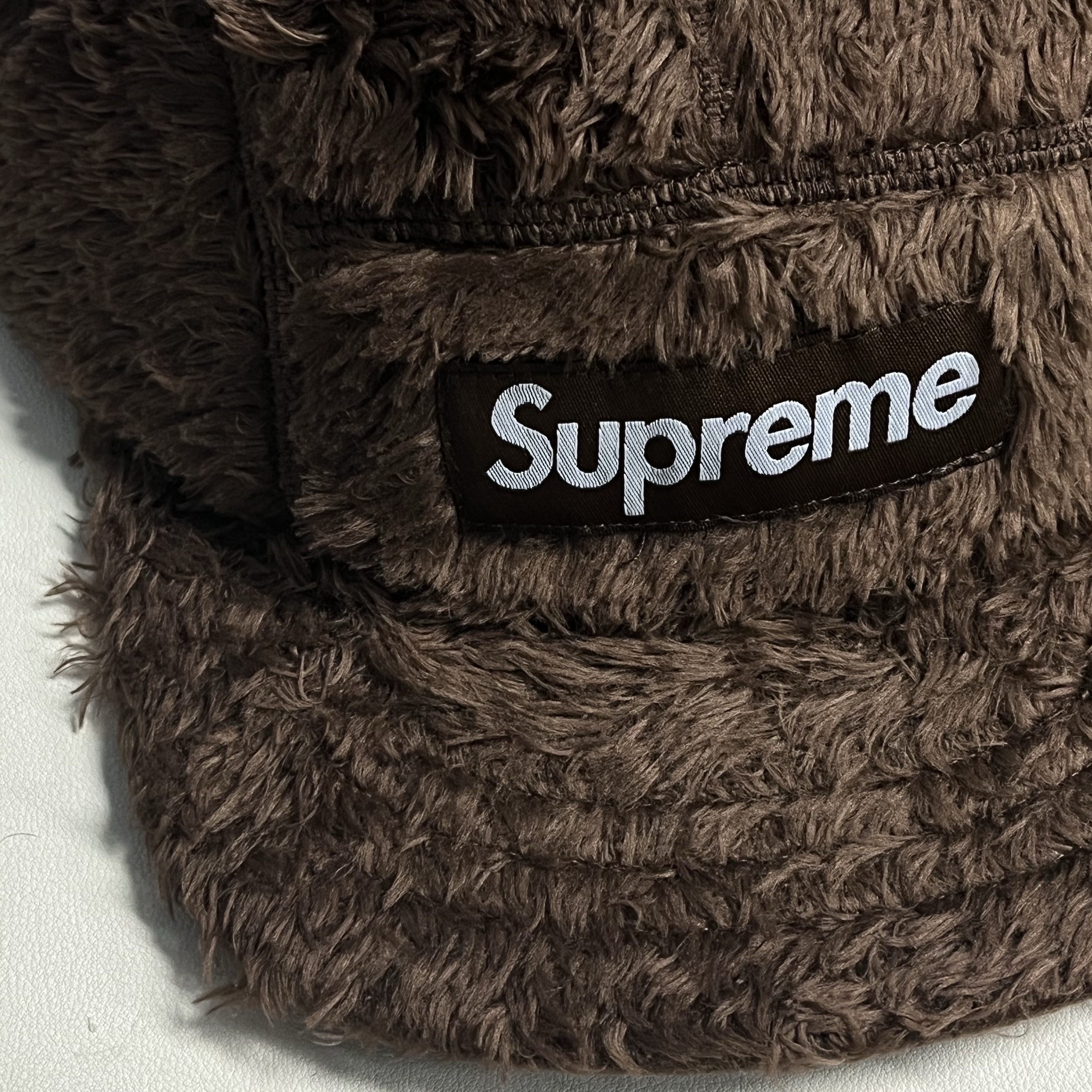 Supreme Fuzzy Camp Cap Brown - 24FW 착용 스타일