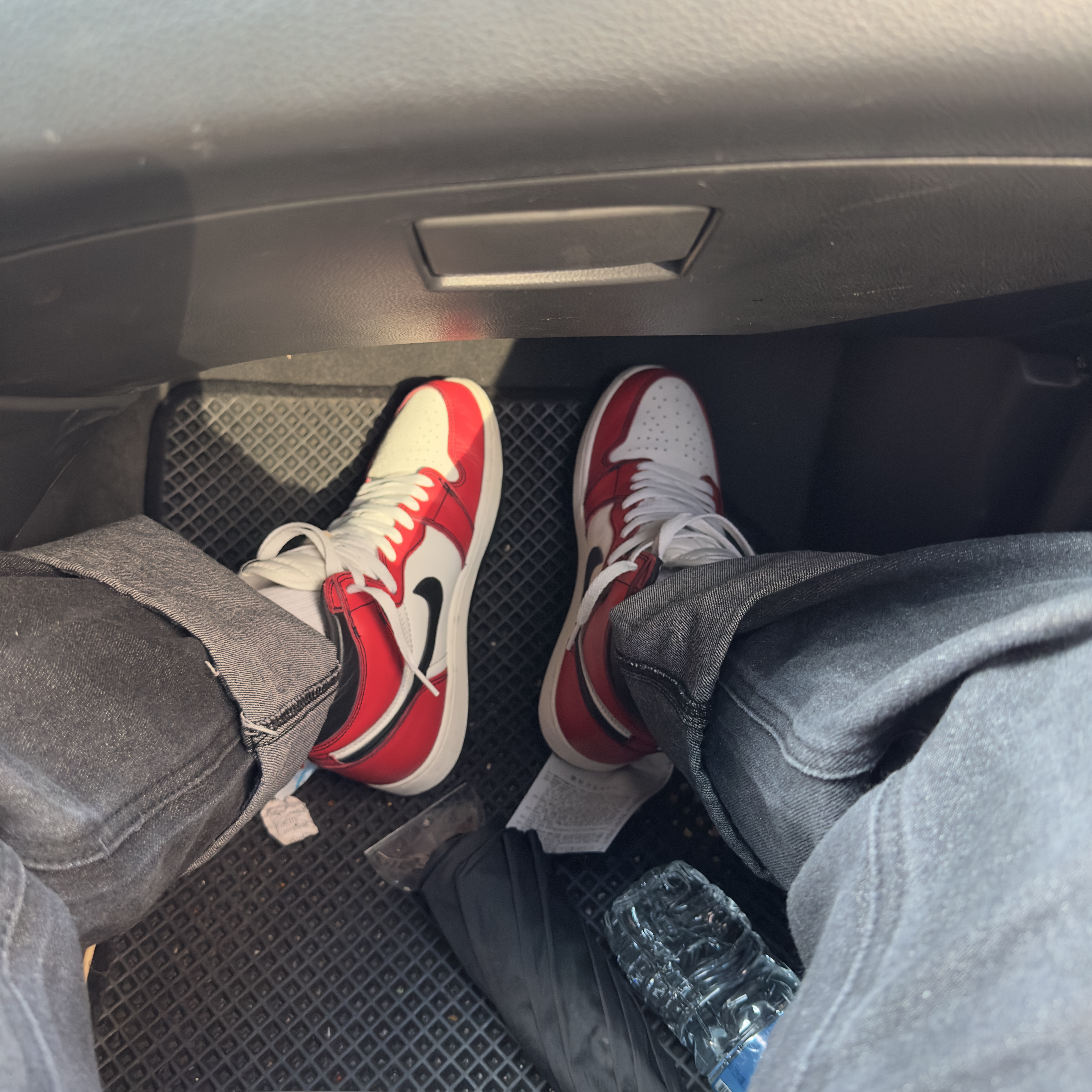 Jordan 1 Retro High OG Defiant SB LA to Chicago 착용 스타일