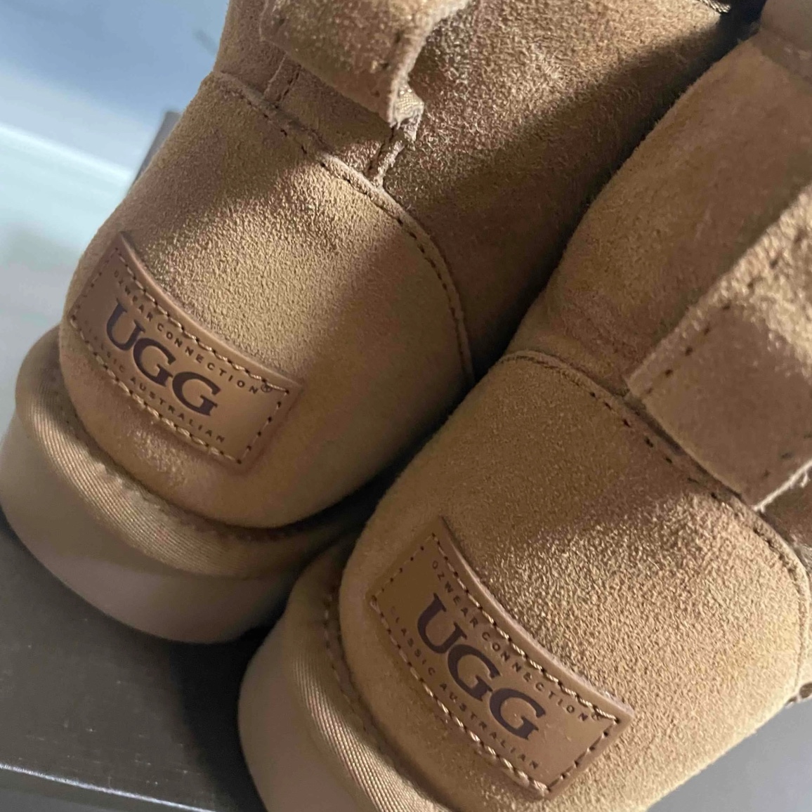 (W) UGG Classic Mini II Boots Chestnut 착용 스타일 - 3