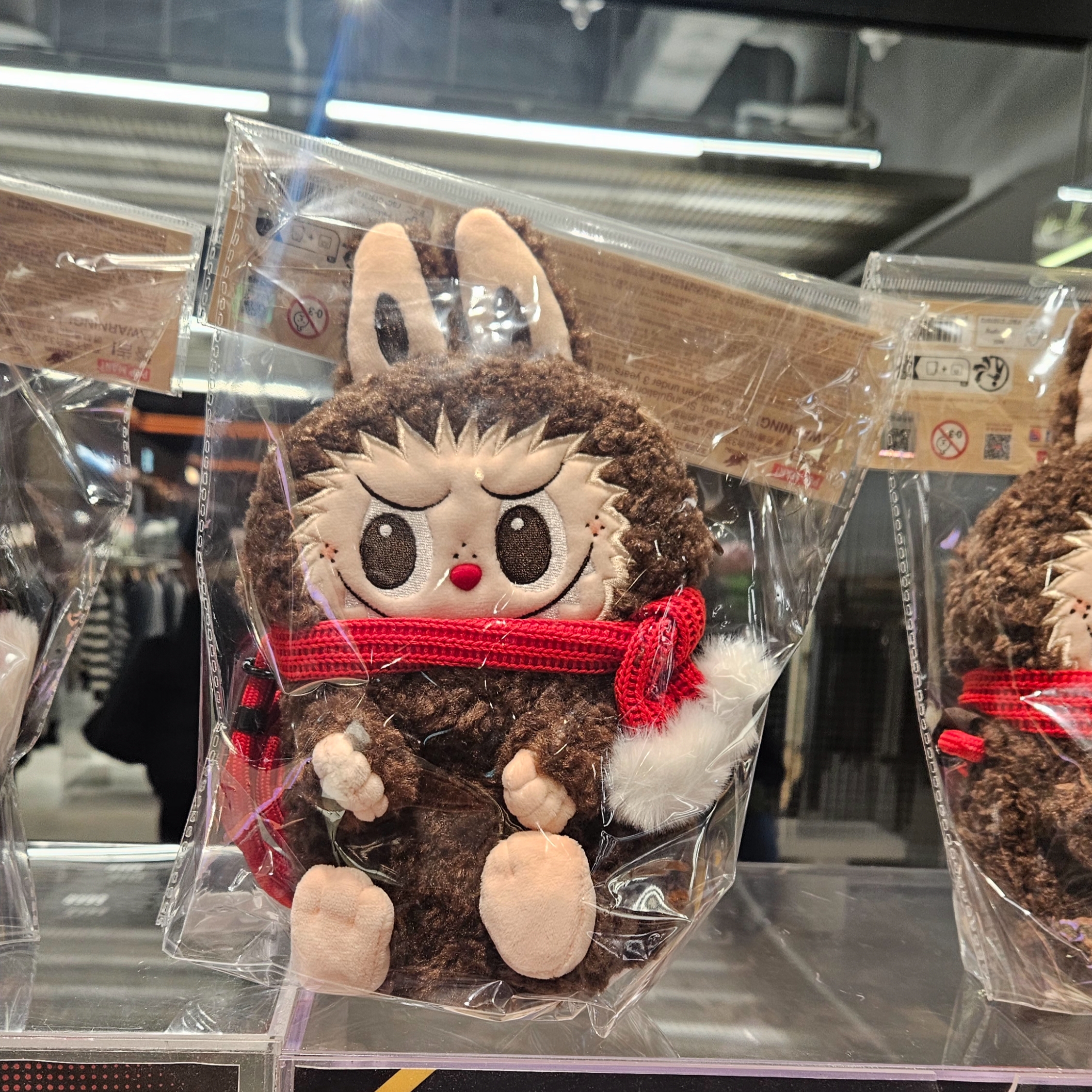 Pop Mart The Monsters Classic Series Plush Doll Shoulder Bag, Pop Mart Mega Space Molly Series 3 Sealed Case 100% (9 Blind Boxes) 착용 스타일 - 10