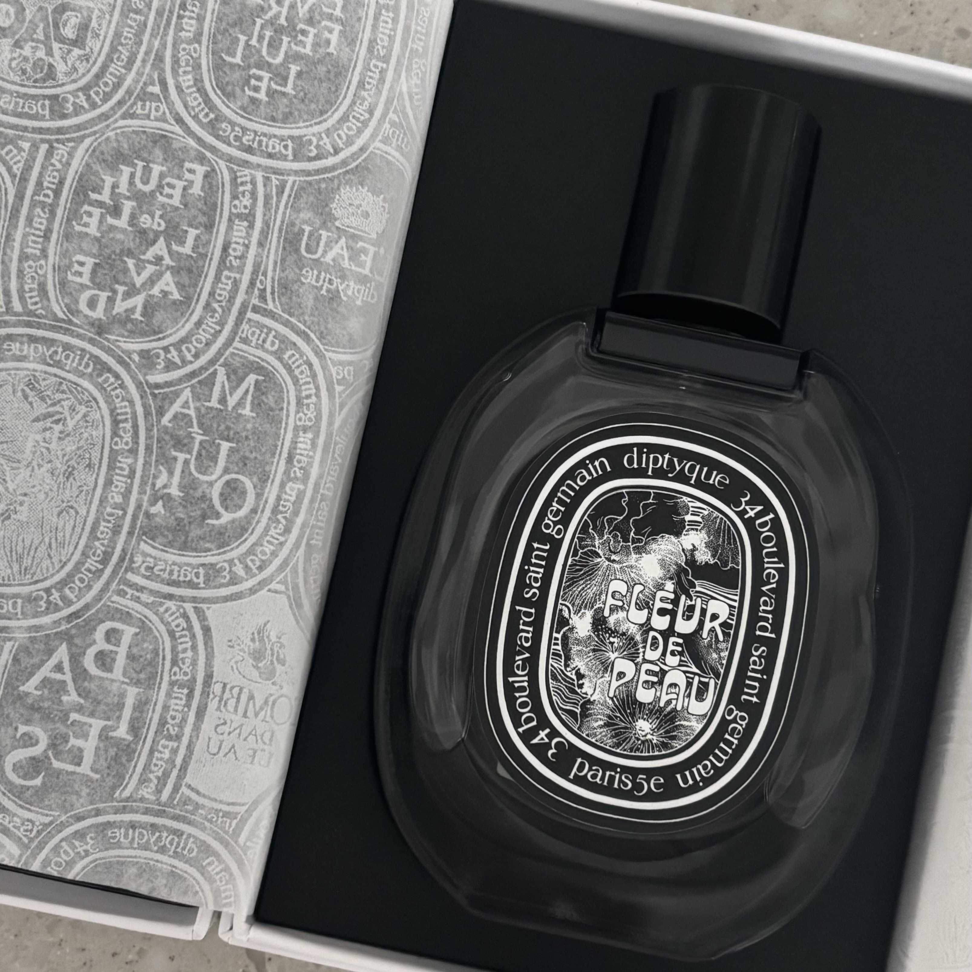 Diptyque Fleur De Peau Eau De Parfum 75ml 착용 스타일
