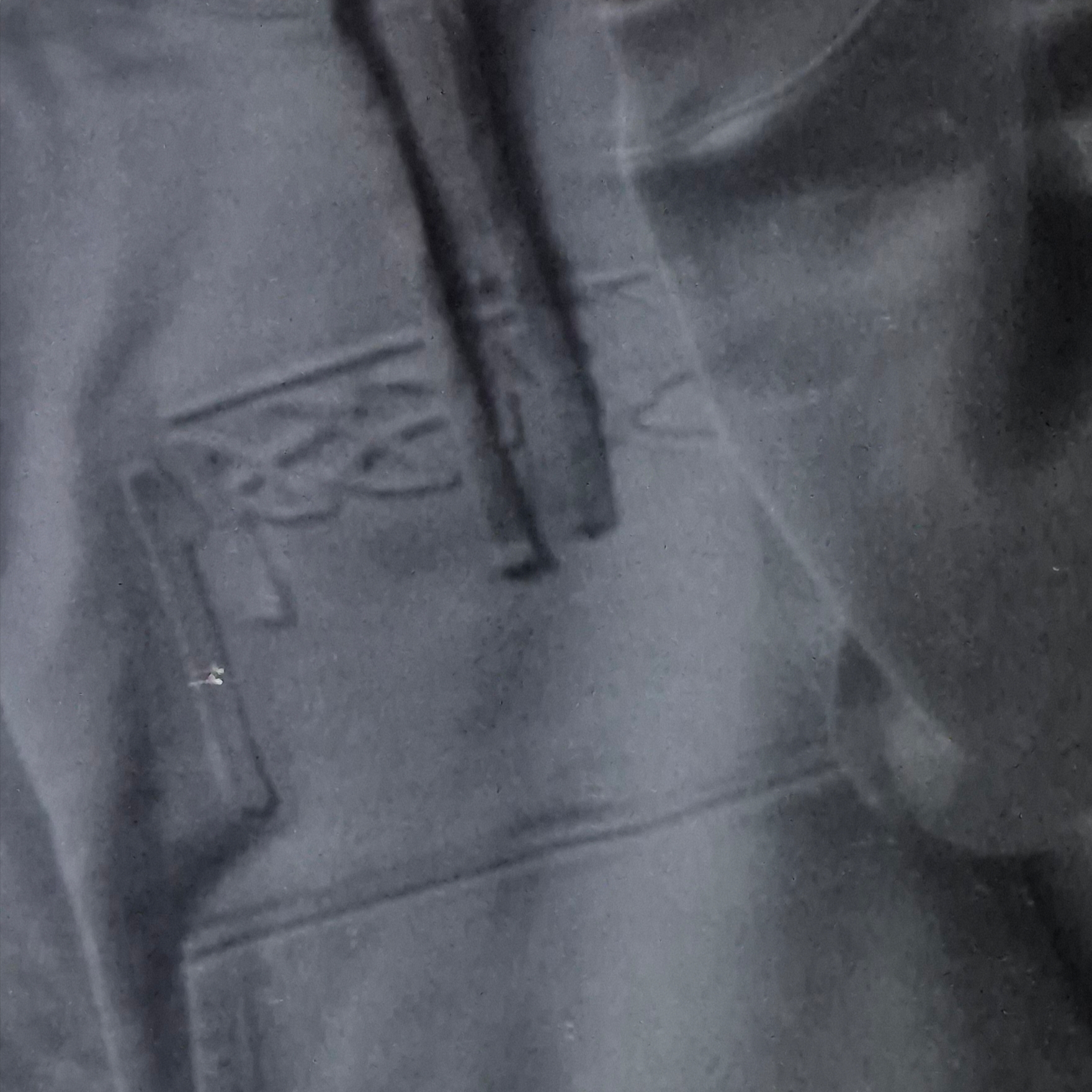 Stussy Relaxed Oversized Hoodie Black 착용 스타일 - 2