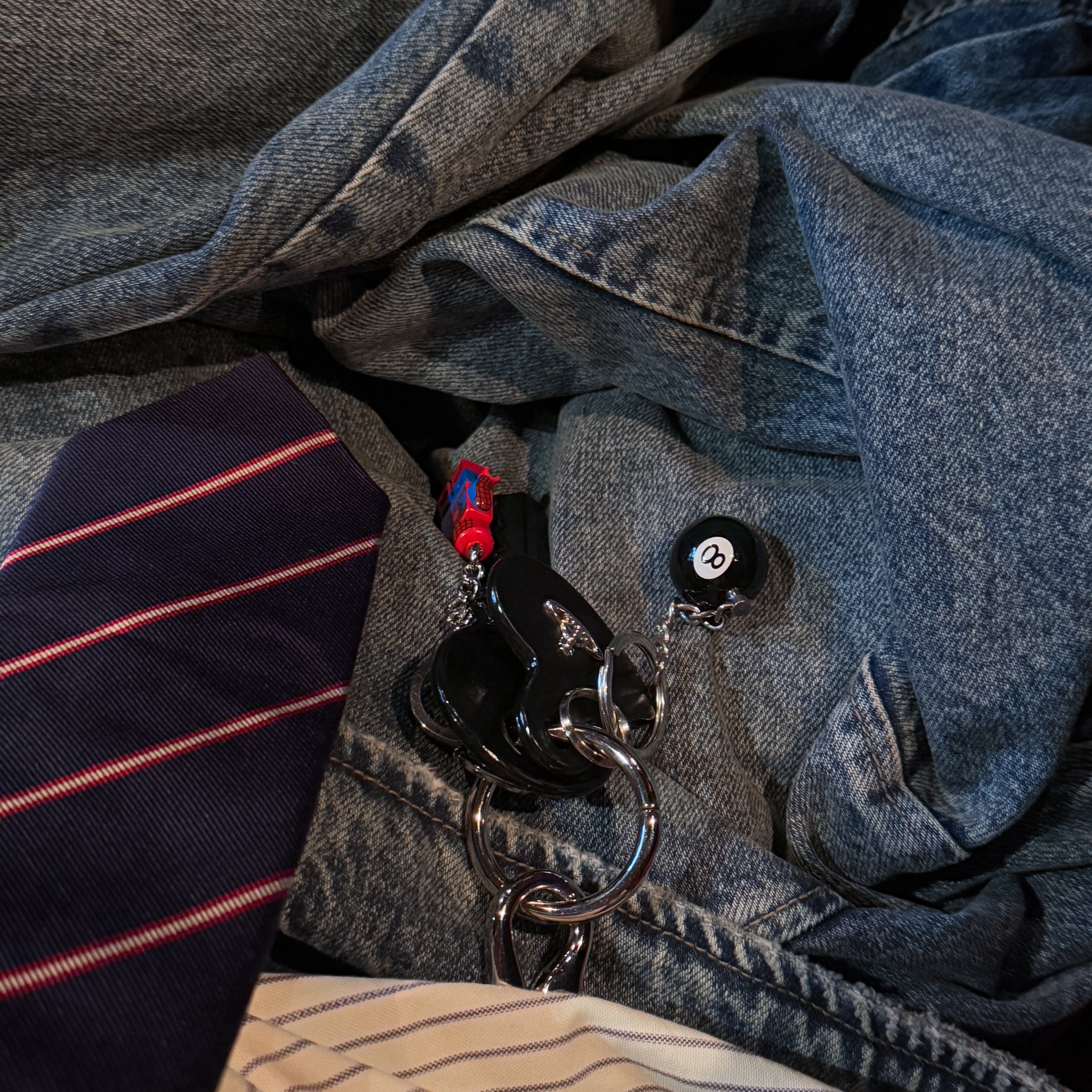 Uniqlo x JW Anderson Silk Tie Navy, Uniqlo x JW Anderson Oxford Oversized Shirt Stripe Yellow - KR 착용 스타일 - 2