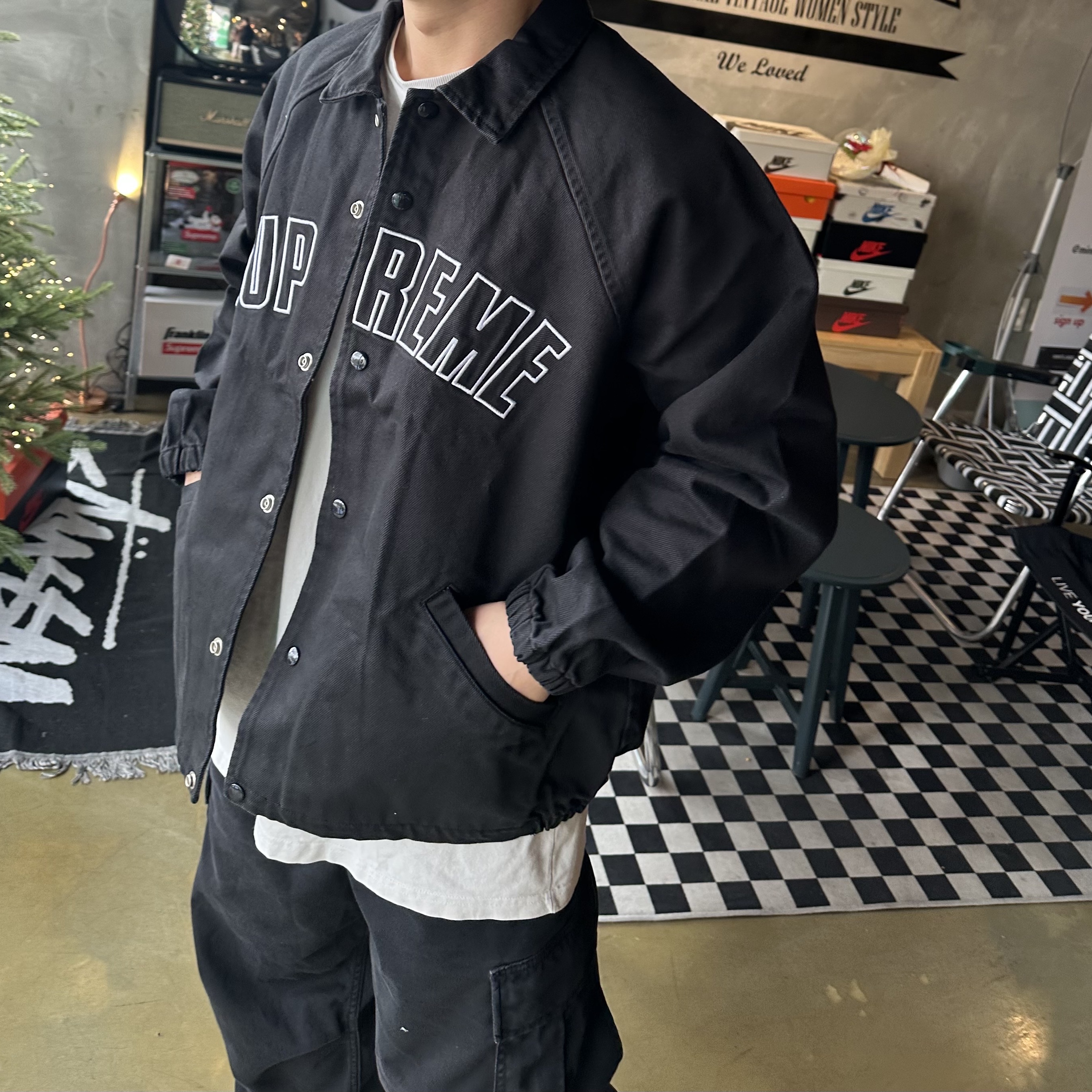 Supreme Arc Denim Coaches Jacket Black - 24SS 착용 스타일