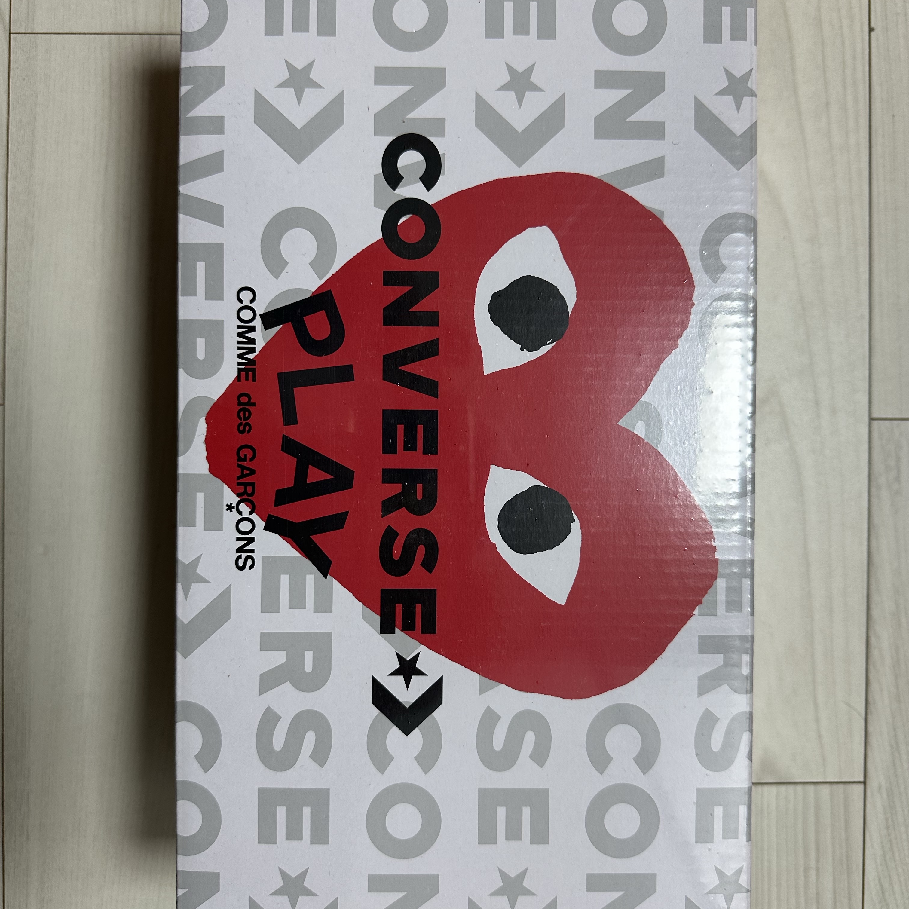 Converse x Play Comme des Garcons Chuck 70 Ox Pristine 착용 스타일 - 6