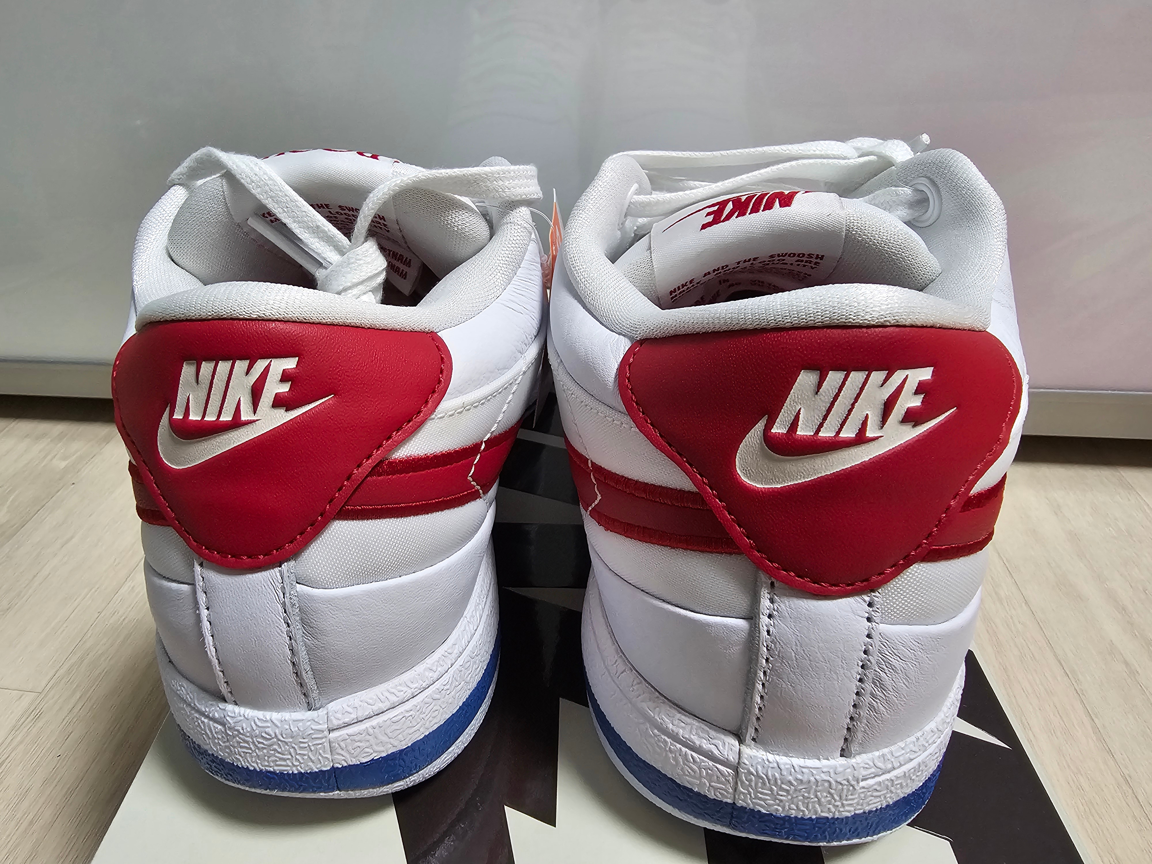 Nike Book 1 Forrest Gump 착용 스타일 - 2