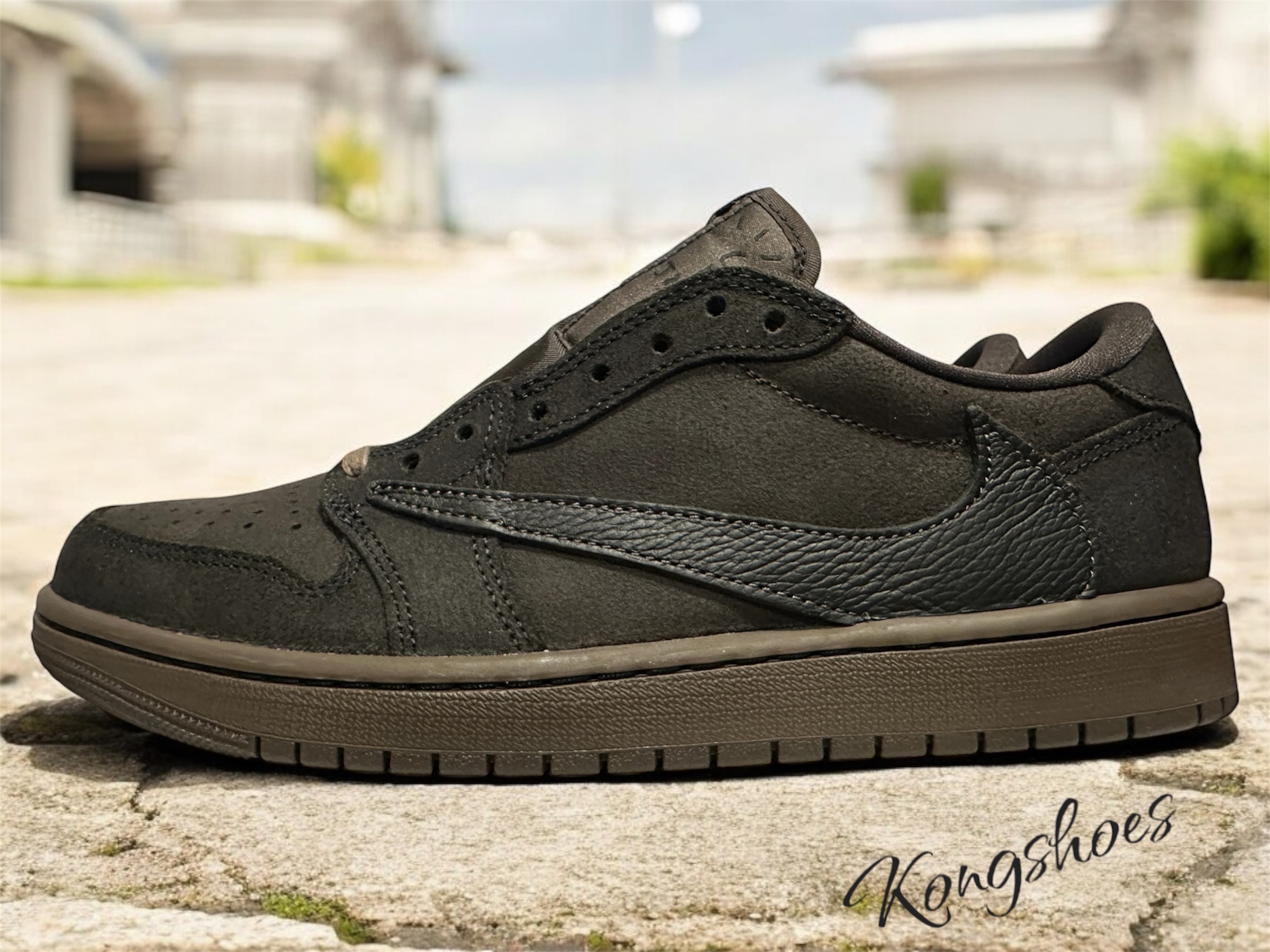 Jordan 1 x Travis Scott Retro Low OG SP Velvet Brown and Dark Mocha 착용 스타일