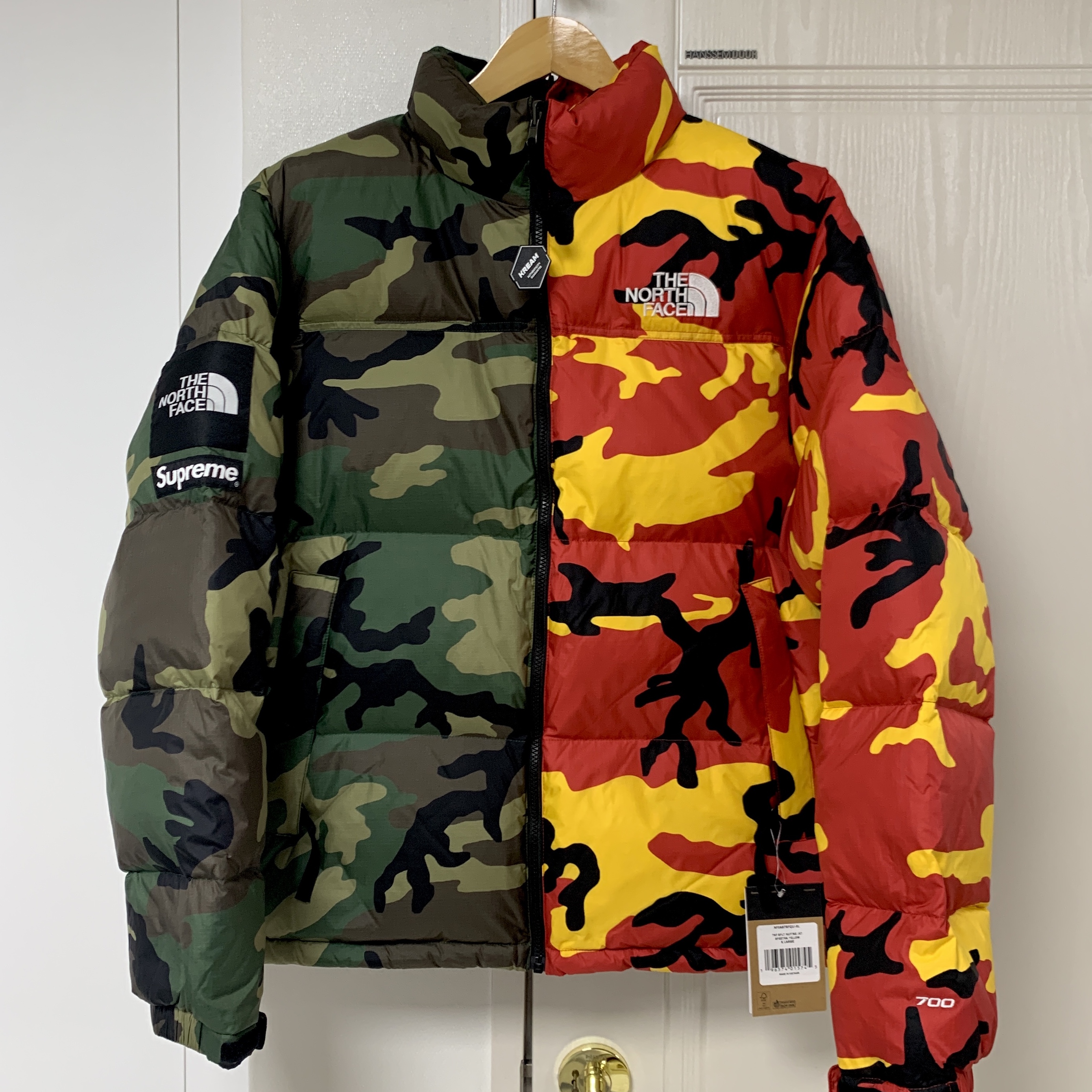 Supreme x The North Face Split Nuptse Jacket Camo - 24SS 착용 스타일