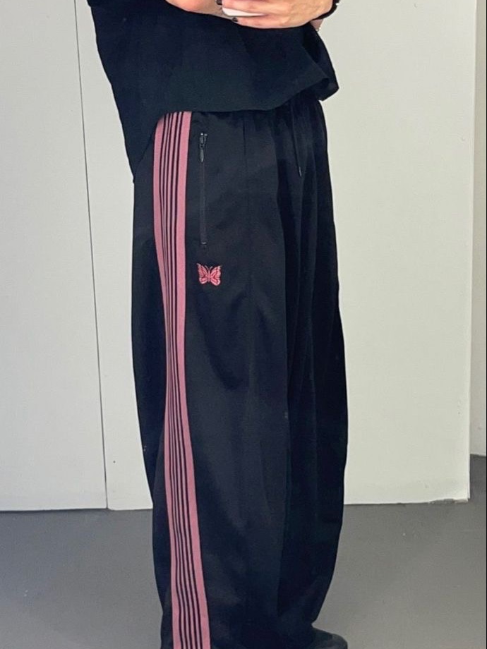 Needles H.D. Track Pants Poly Smooth Royal, Needles H.D. Track Pants Poly Smooth White Purple 착용 스타일 - 4