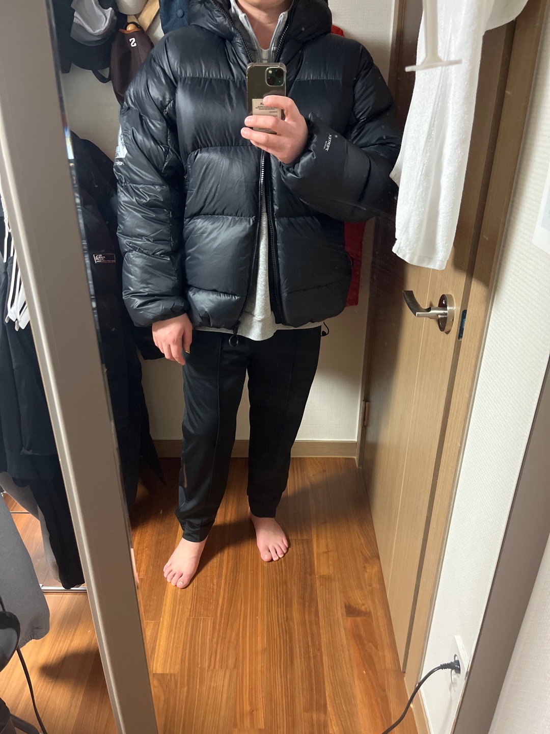 Palace Pertex Opaque Balaclava Puffa Black - 24FW 착용 스타일 - 2
