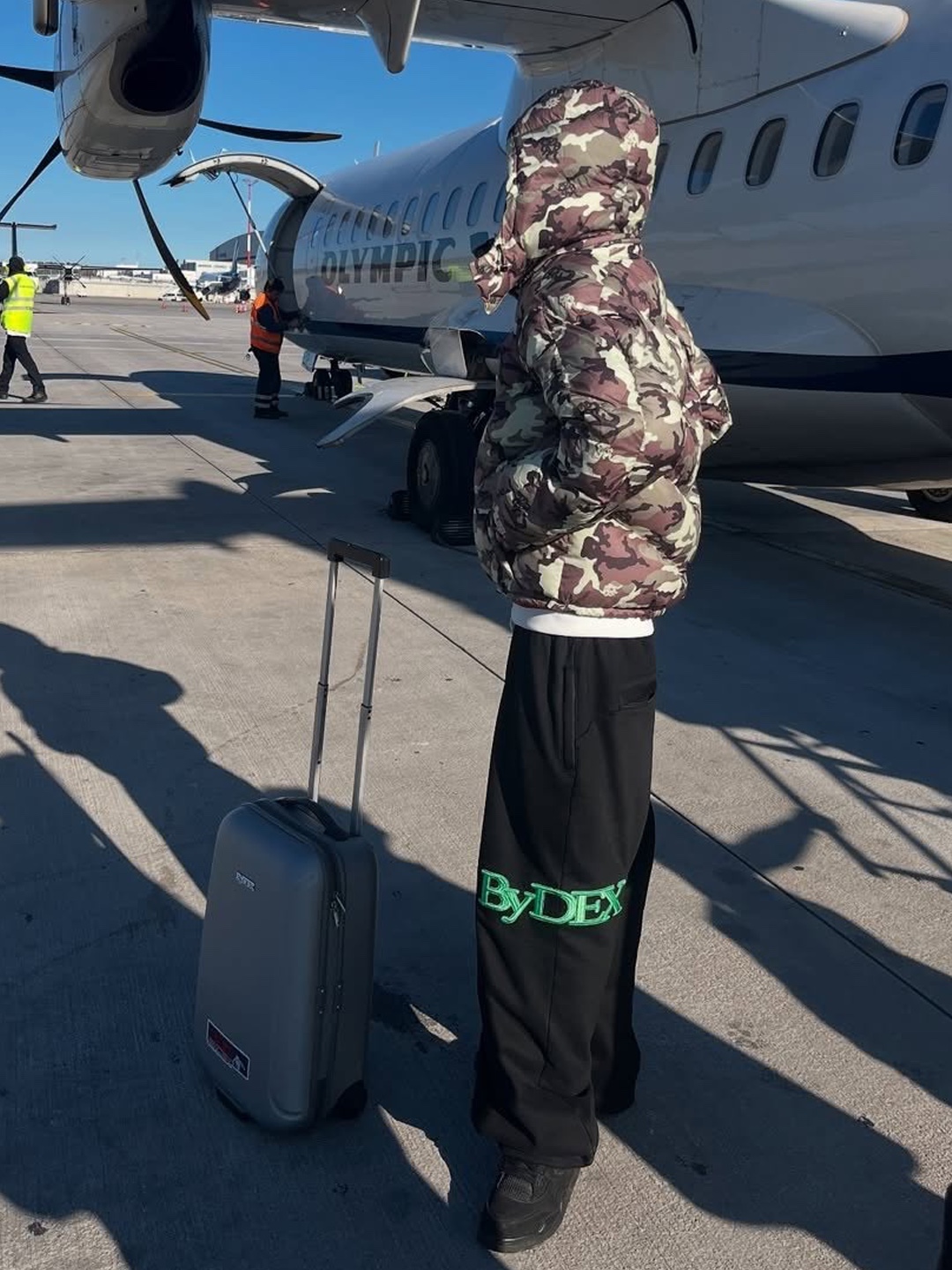 Thisisneverthat Washed Down Puffer Jacket Camo, Supreme x The North Face Summit Series Rescue Baltoro Jacket Multi Camo - 22SS 착용 스타일 - 4