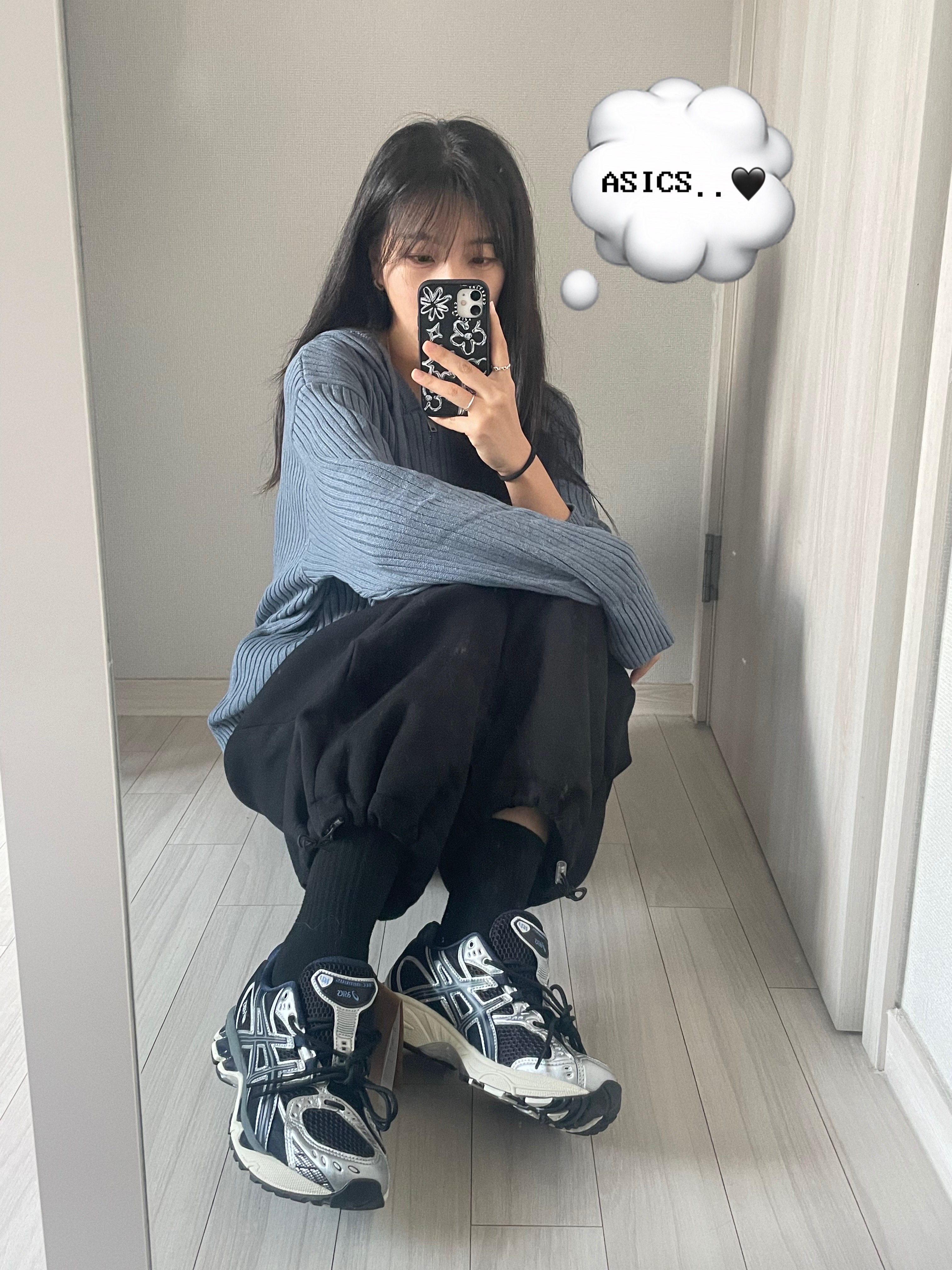 Asics Gel-Nimbus 10.1 Black Midnight 착용 스타일 - 2