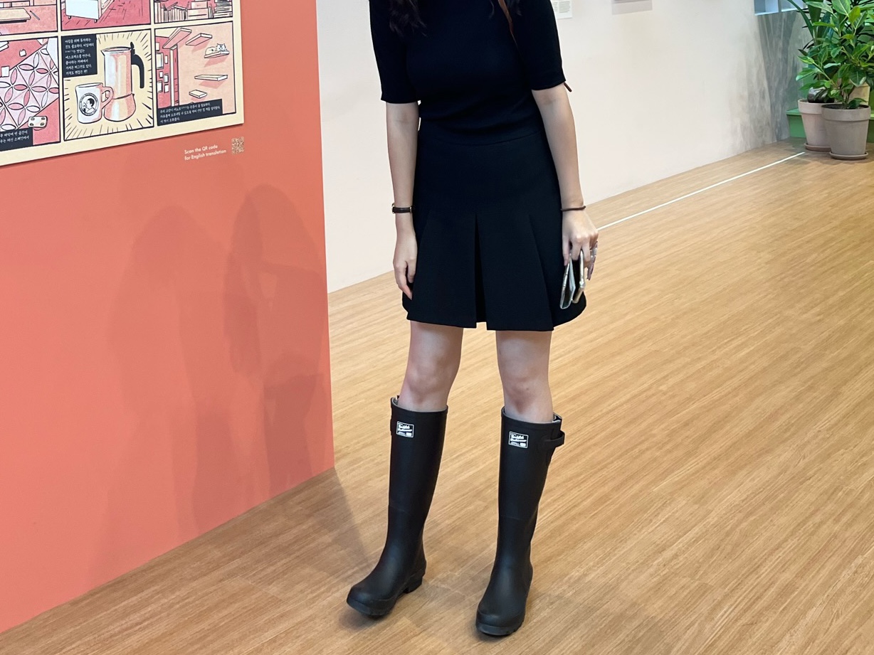 (W) Rockfishweatherwear Original Long Rain Boots Black 착용 스타일 - 2