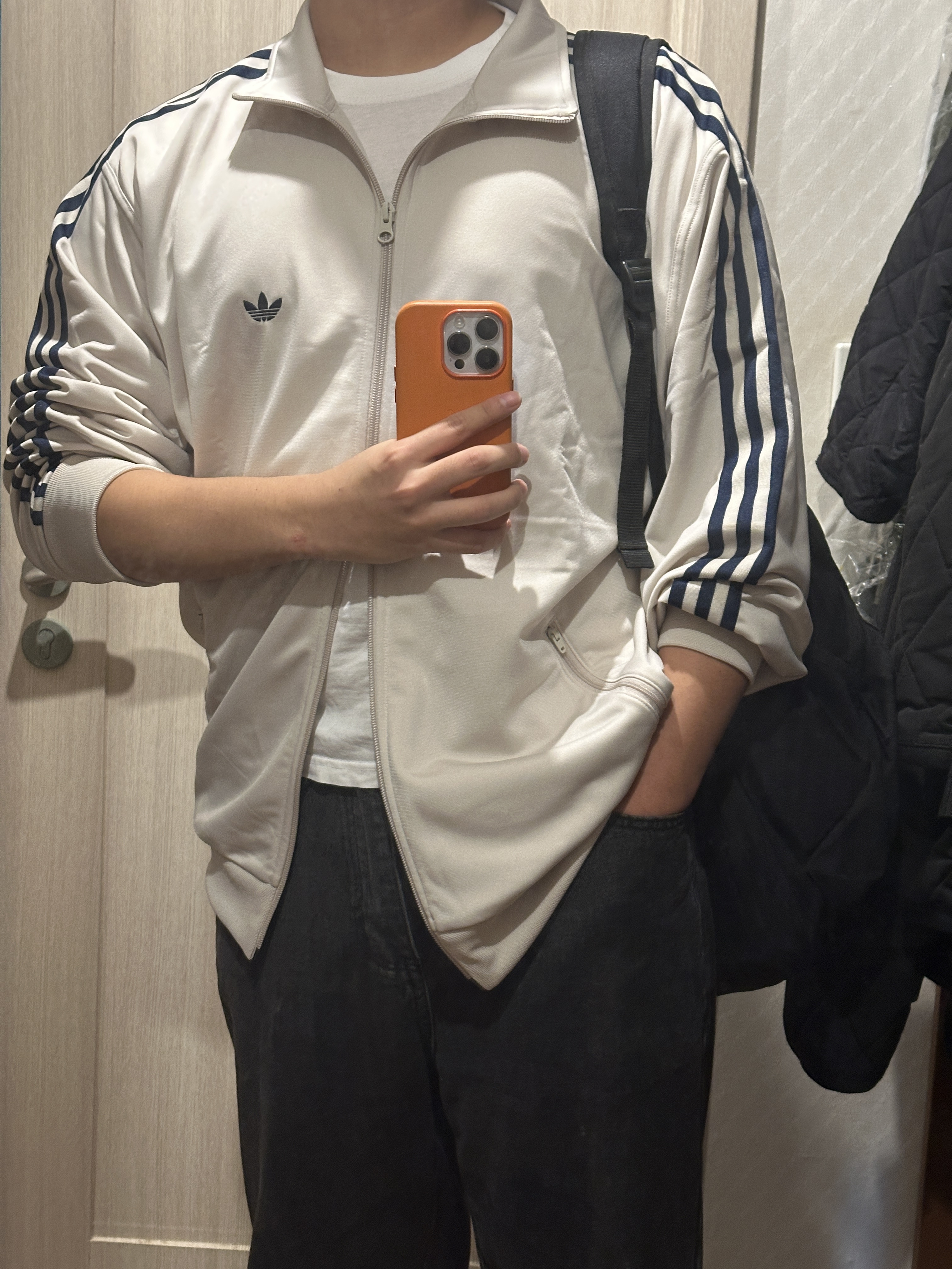 Adidas Originals Beckenbauer Track Top Bliss - KR Sizing 착용 스타일 - 1